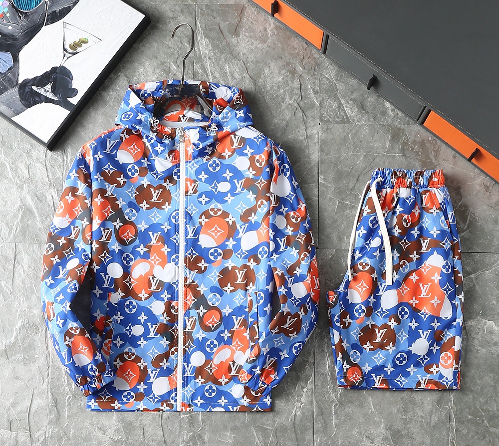 Louis Vuitton Windbreaker 06161