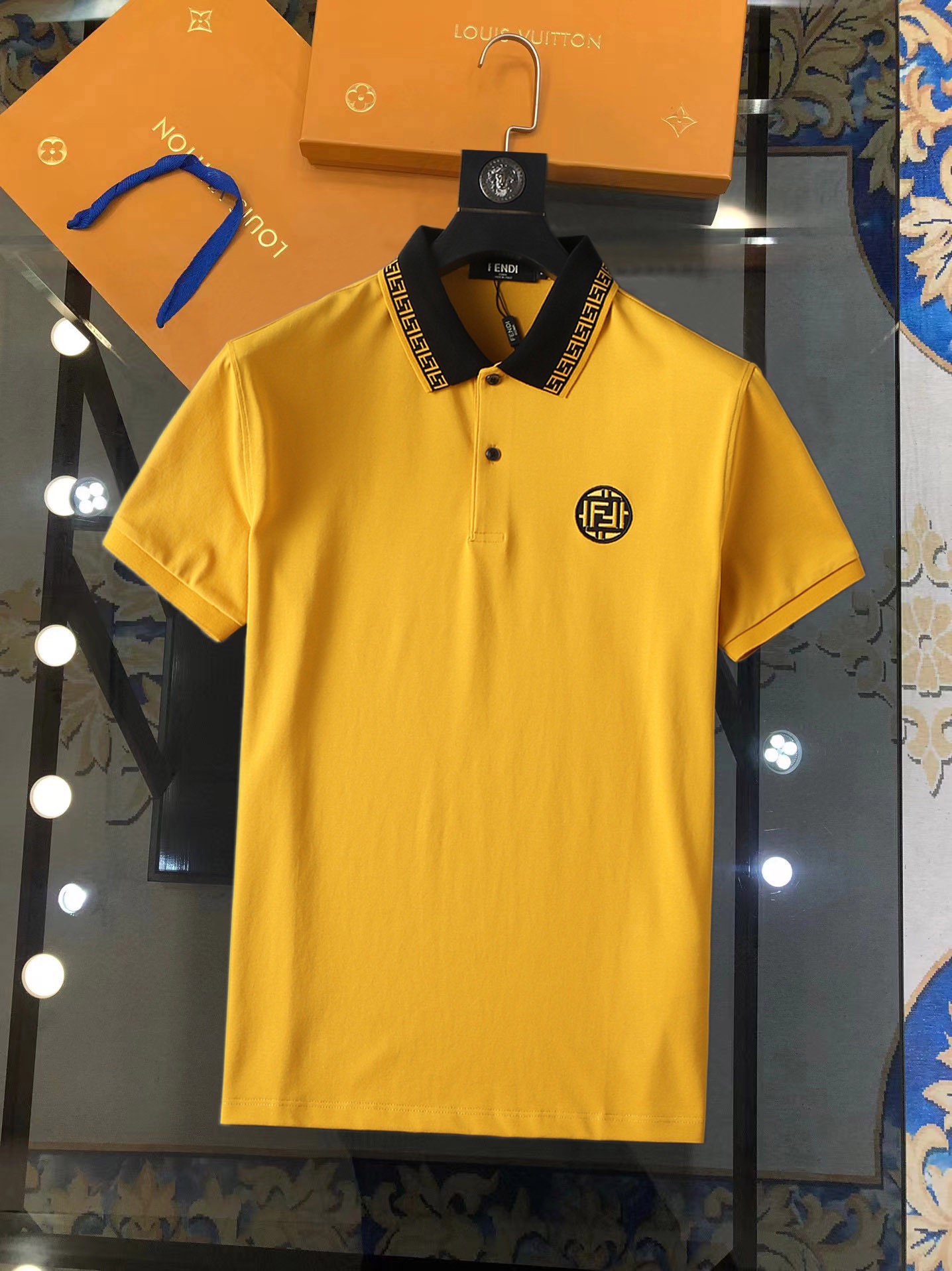 Fendi Kleding Polo T-Shirt Wit Zomercollectie Korte mouw