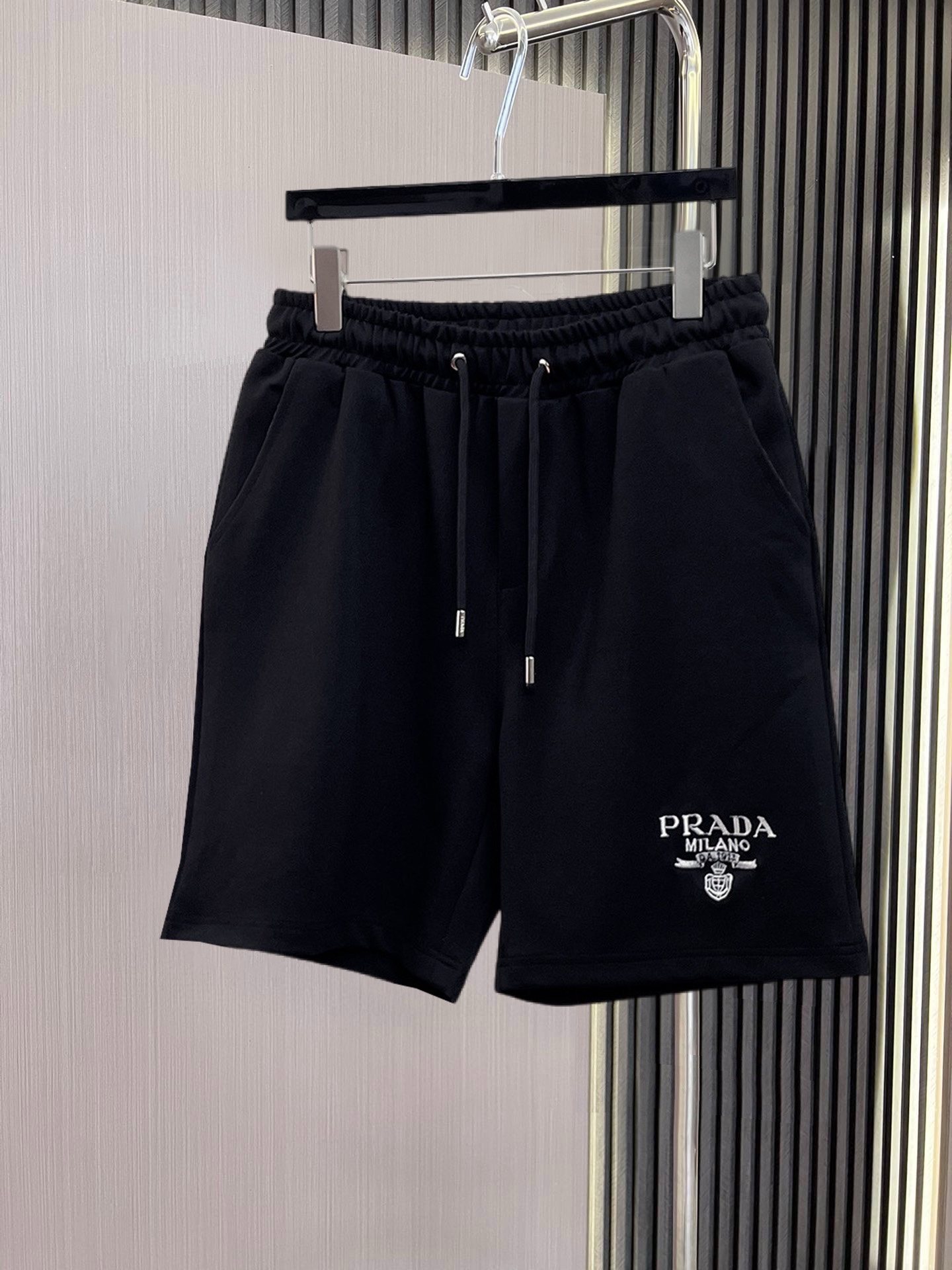 Prada Shorts 04881