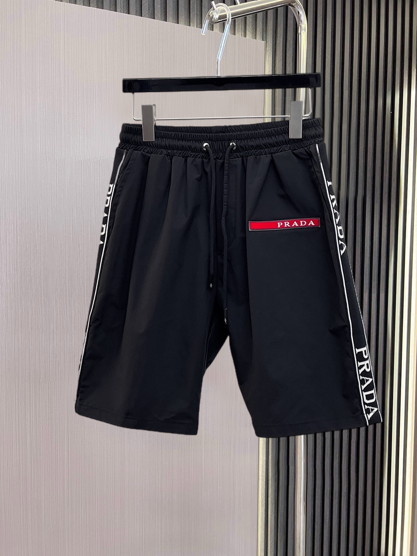 Prada Shorts 04877
