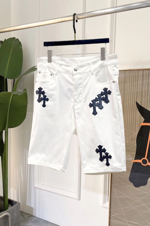 Chrome Hearts White Cotton Shorts with Cross Patches Summer 2025 1 Chrome Hearts White Cotton Shorts with Cross Patches Summer 2025