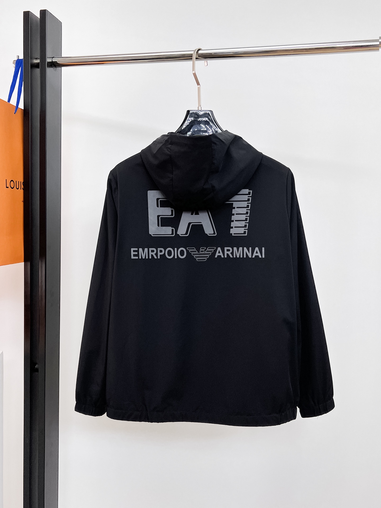 Alternative view of Jacket 06547