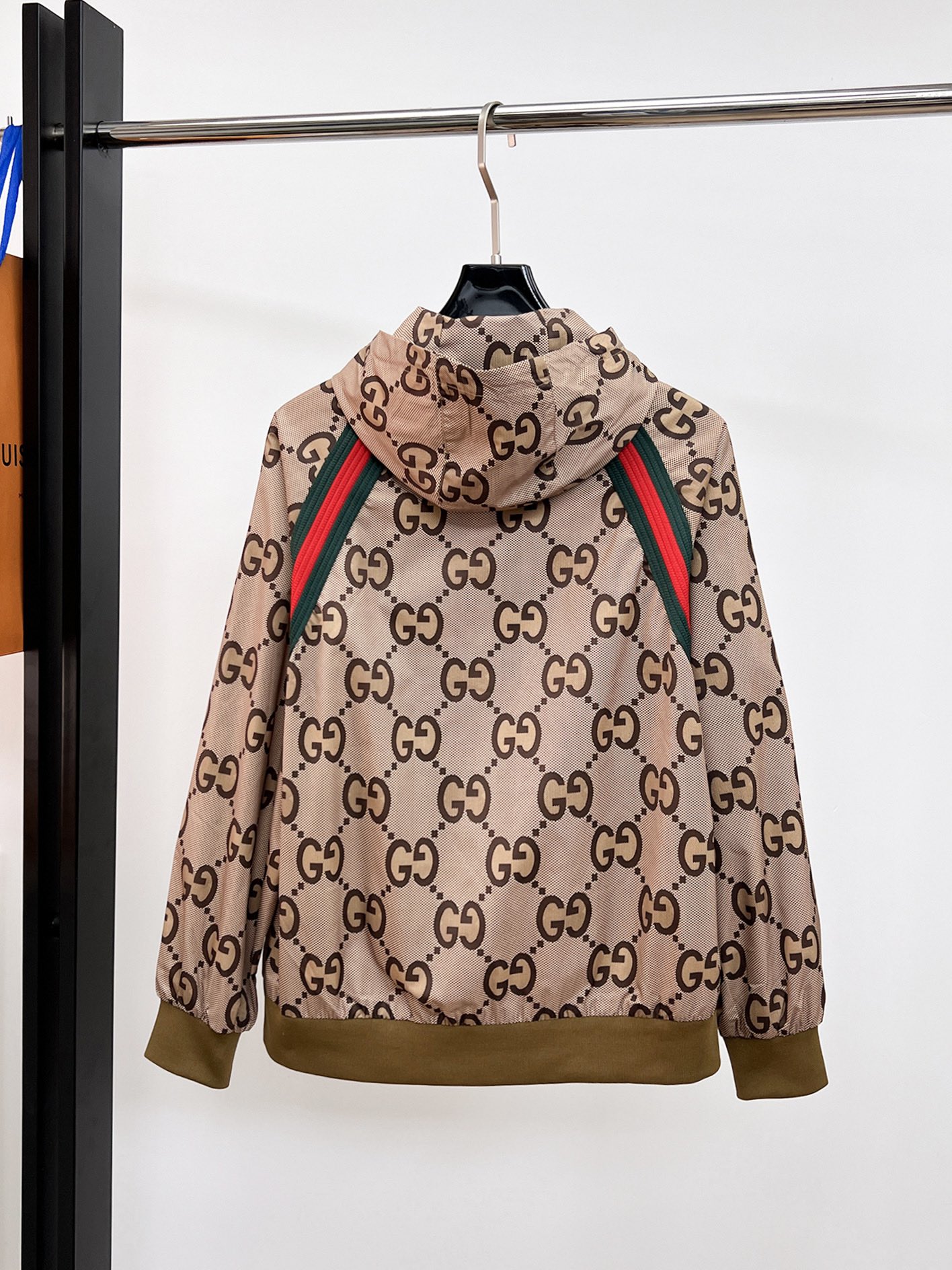 Alternative view of Jacket 06440