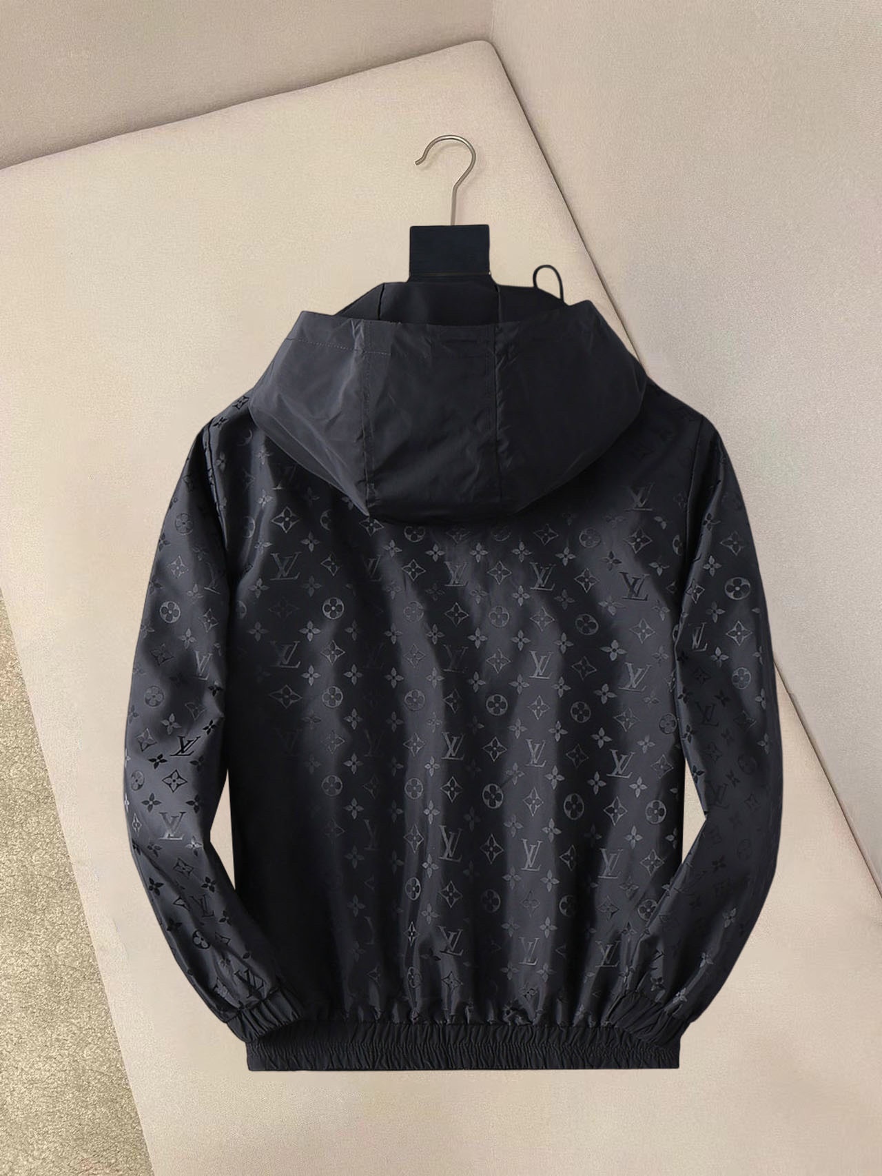Alternative view of Louis Vuitton Jacket 02033