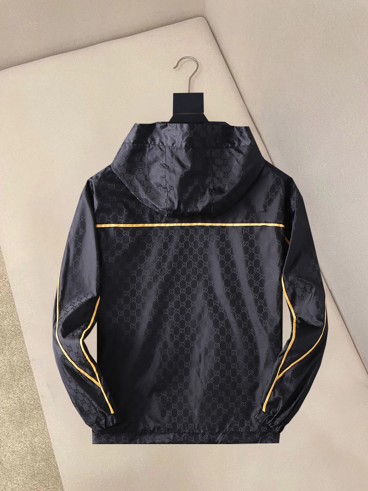 Alternative view of Jacket 01923
