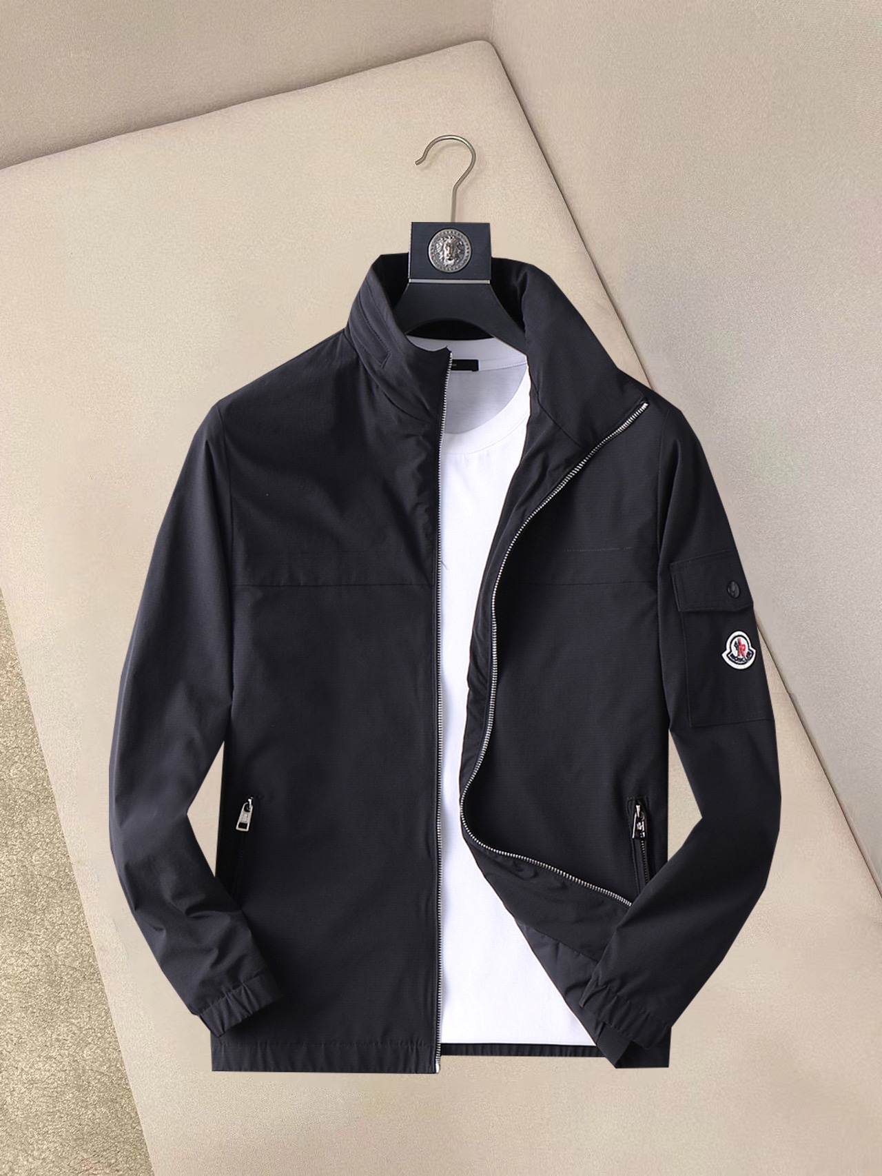 Moncler Jacket 02058