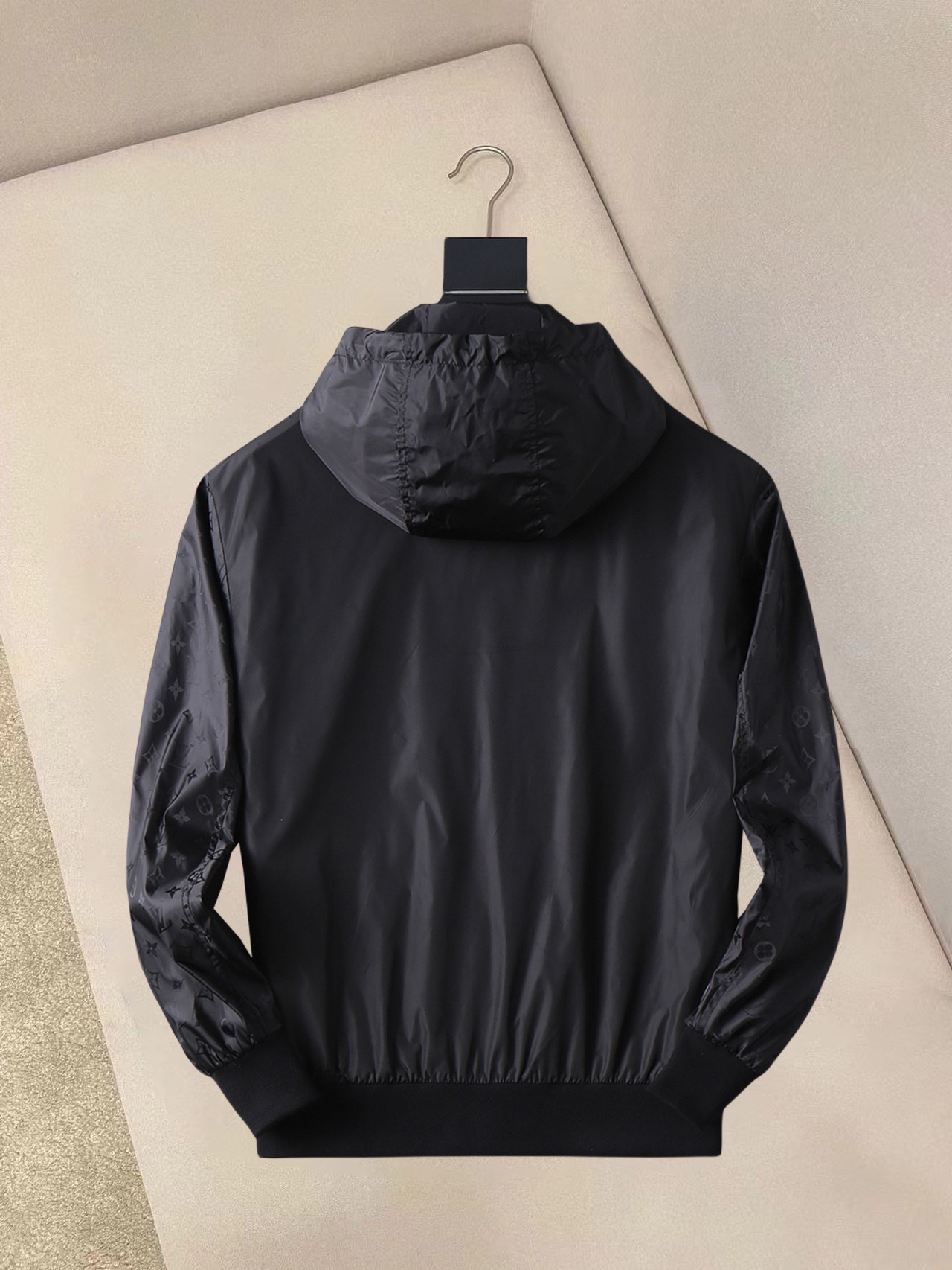 Alternative view of Louis Vuitton Jacket 01896