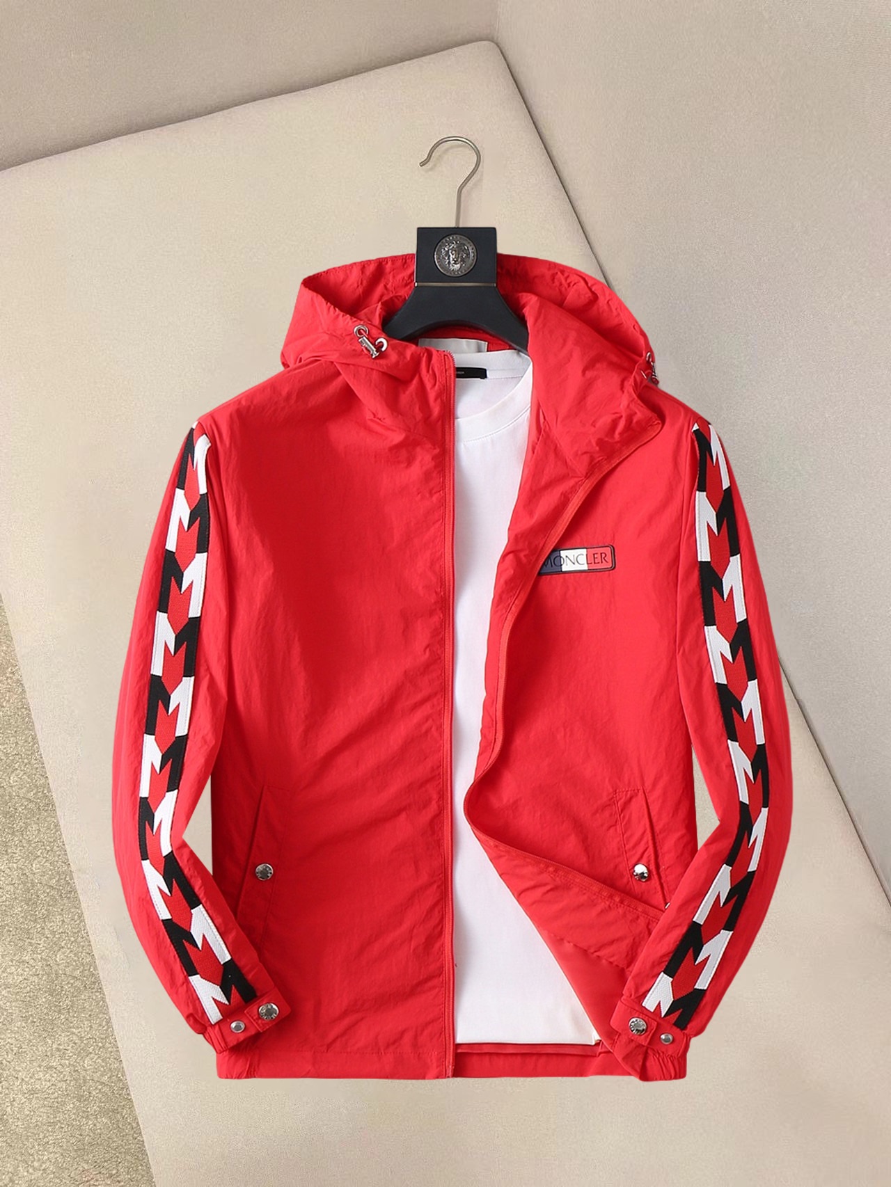 Moncler Jacket 01894