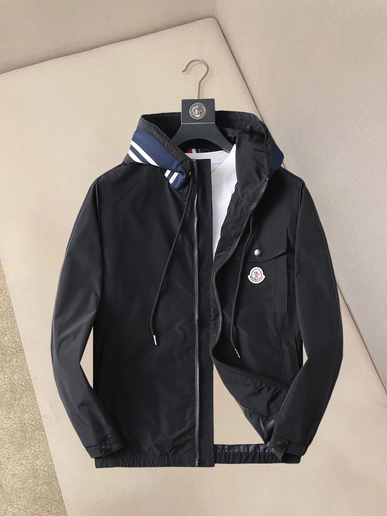 Moncler Jacket 01932