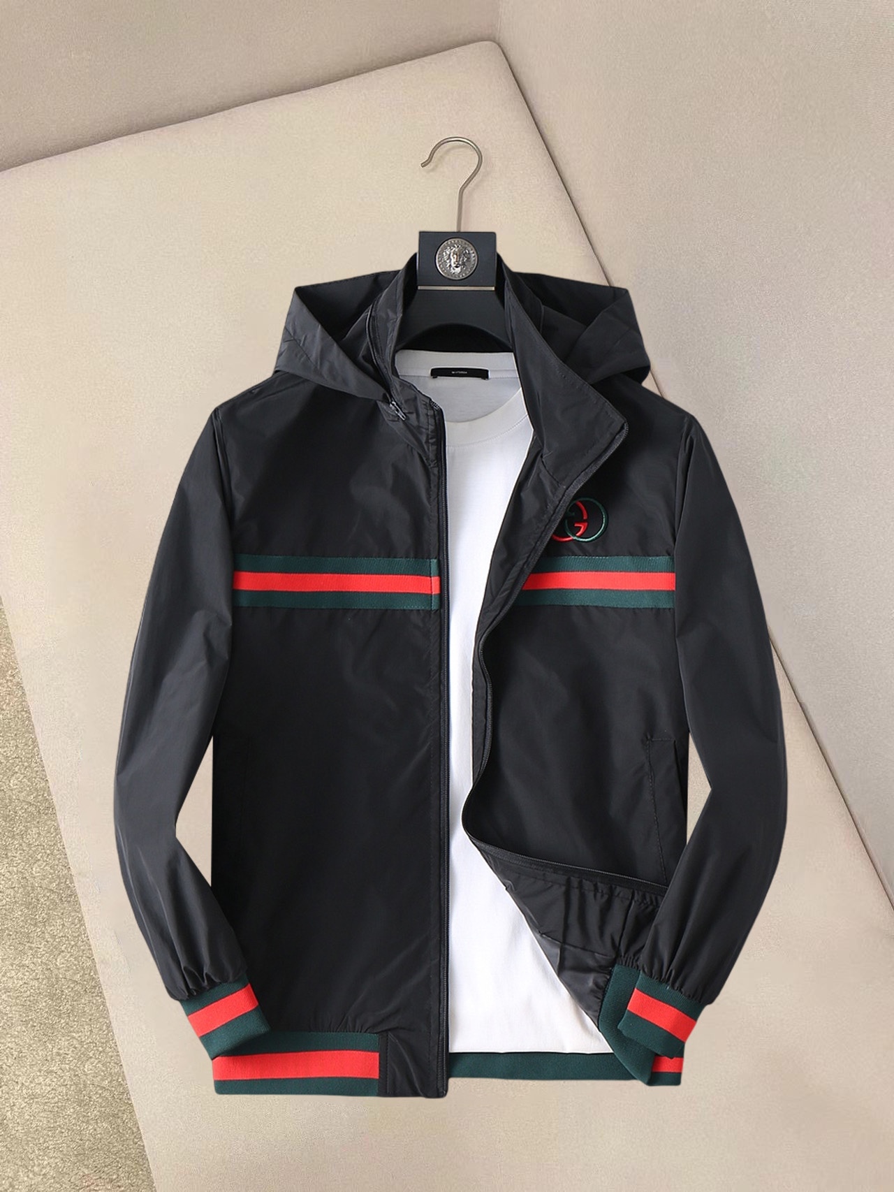 Alternative view of Jacket 02040