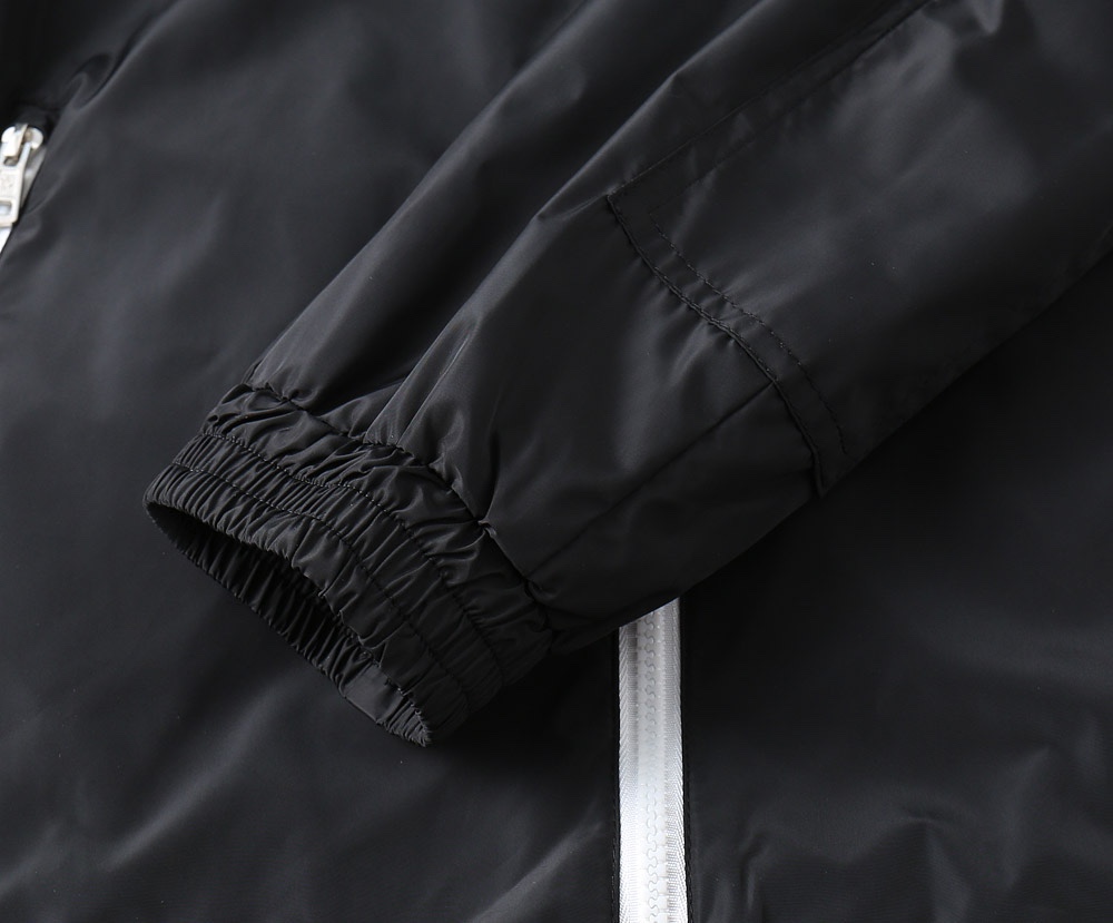 Moncler 2025 Spring New Jacket, Comfortable and Warm Reversible Coat 9 i1728057560 7814 0