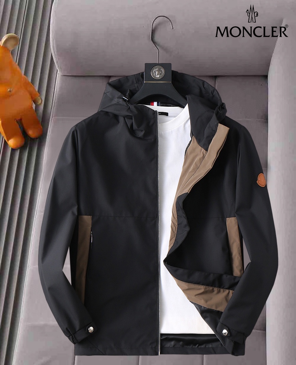 Moncler Jacket 06131