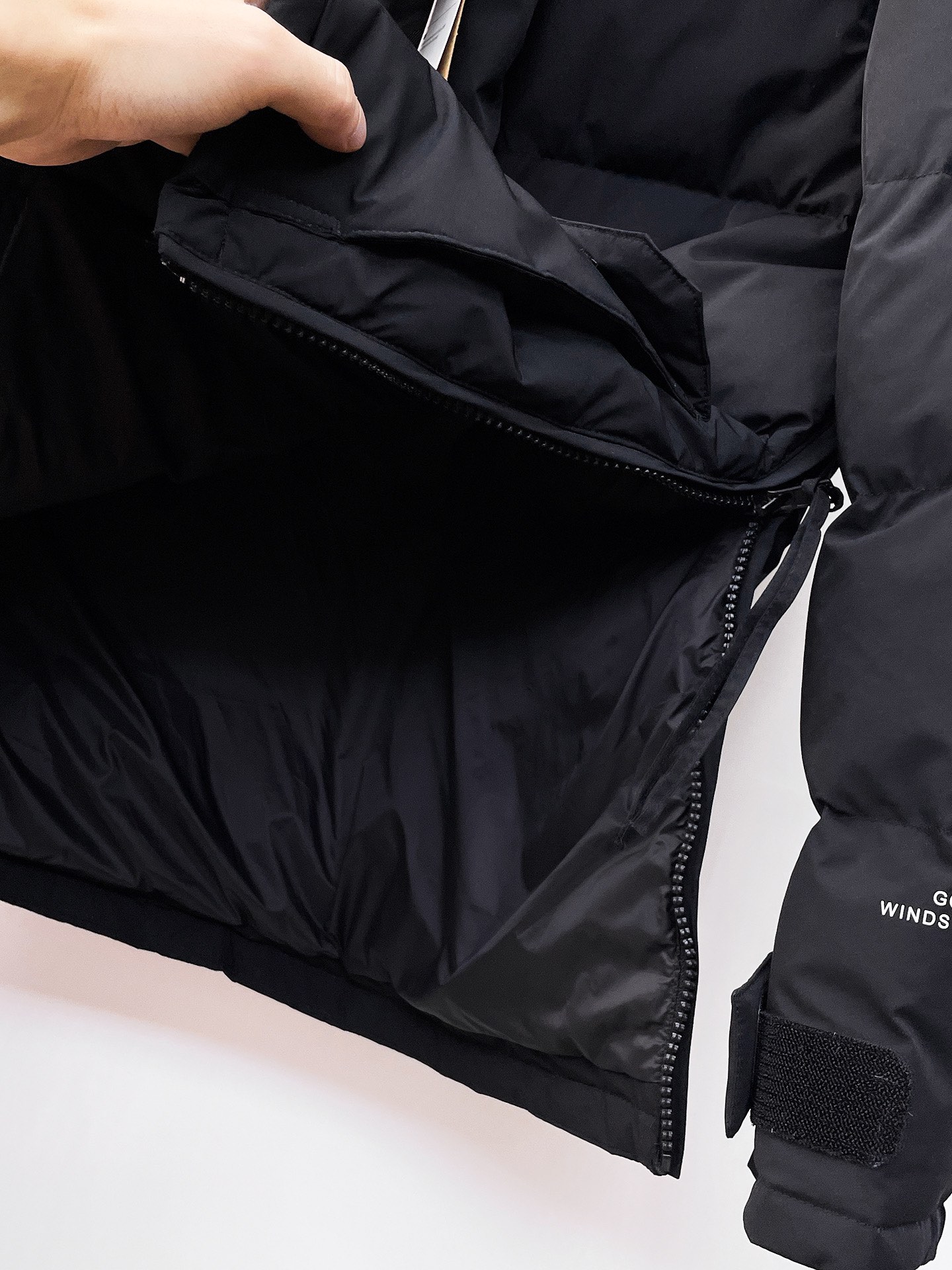 TheNorthFace北面️HYEK跨界联名巅峰极寒功能性防风羽绒服防水防雪面料！明星同款上身超好看！