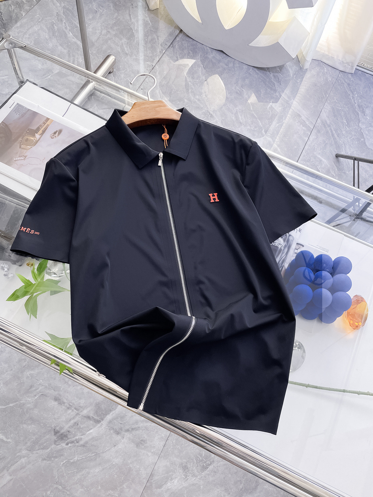 Alternative view of Hermes T-Shirt 01747