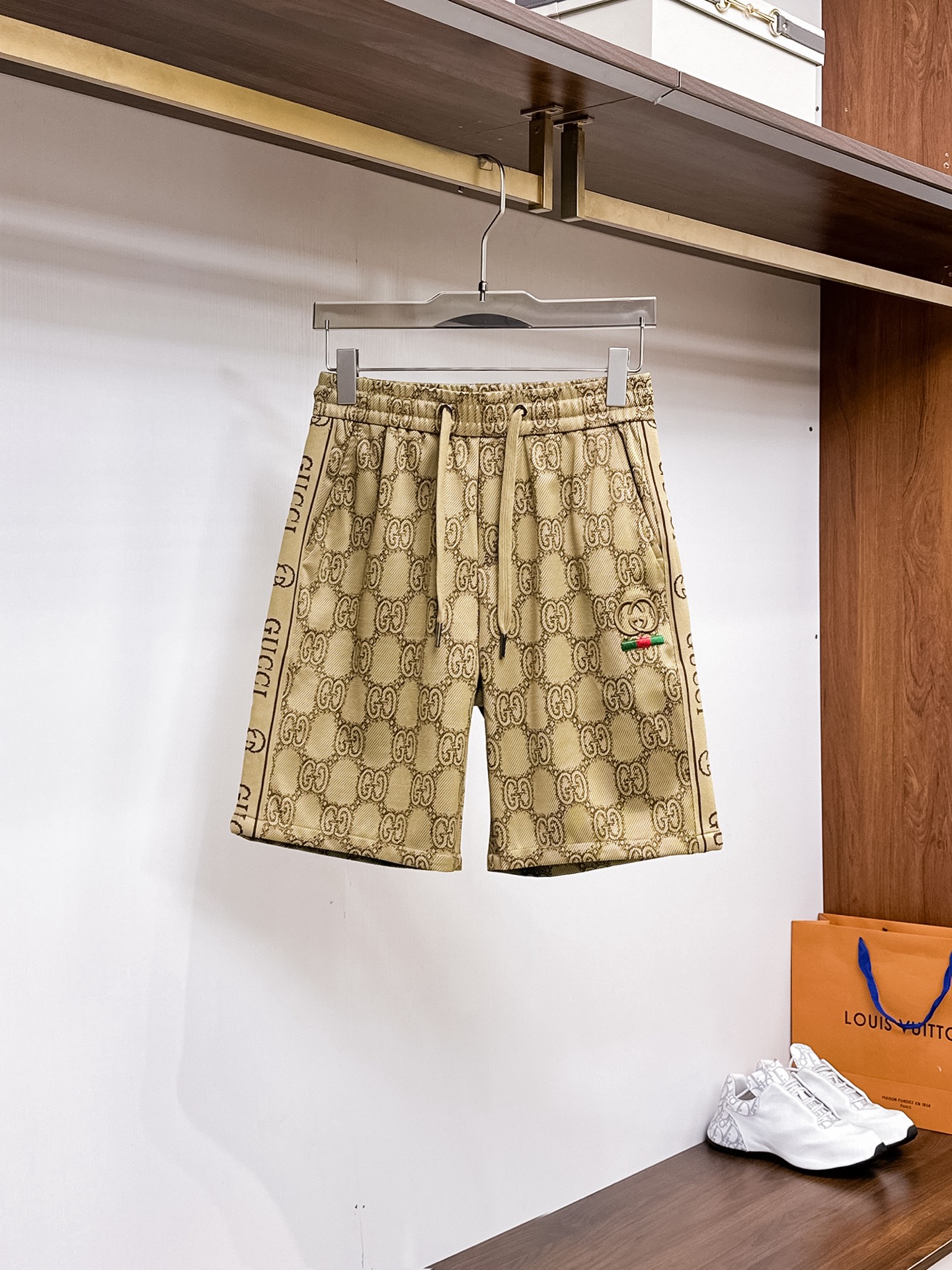 Gucci 2025SS Luxury Logo Shorts, Comfortable and Stylish, M-4XL Sizes 2 i1746873127152 6464 0 0