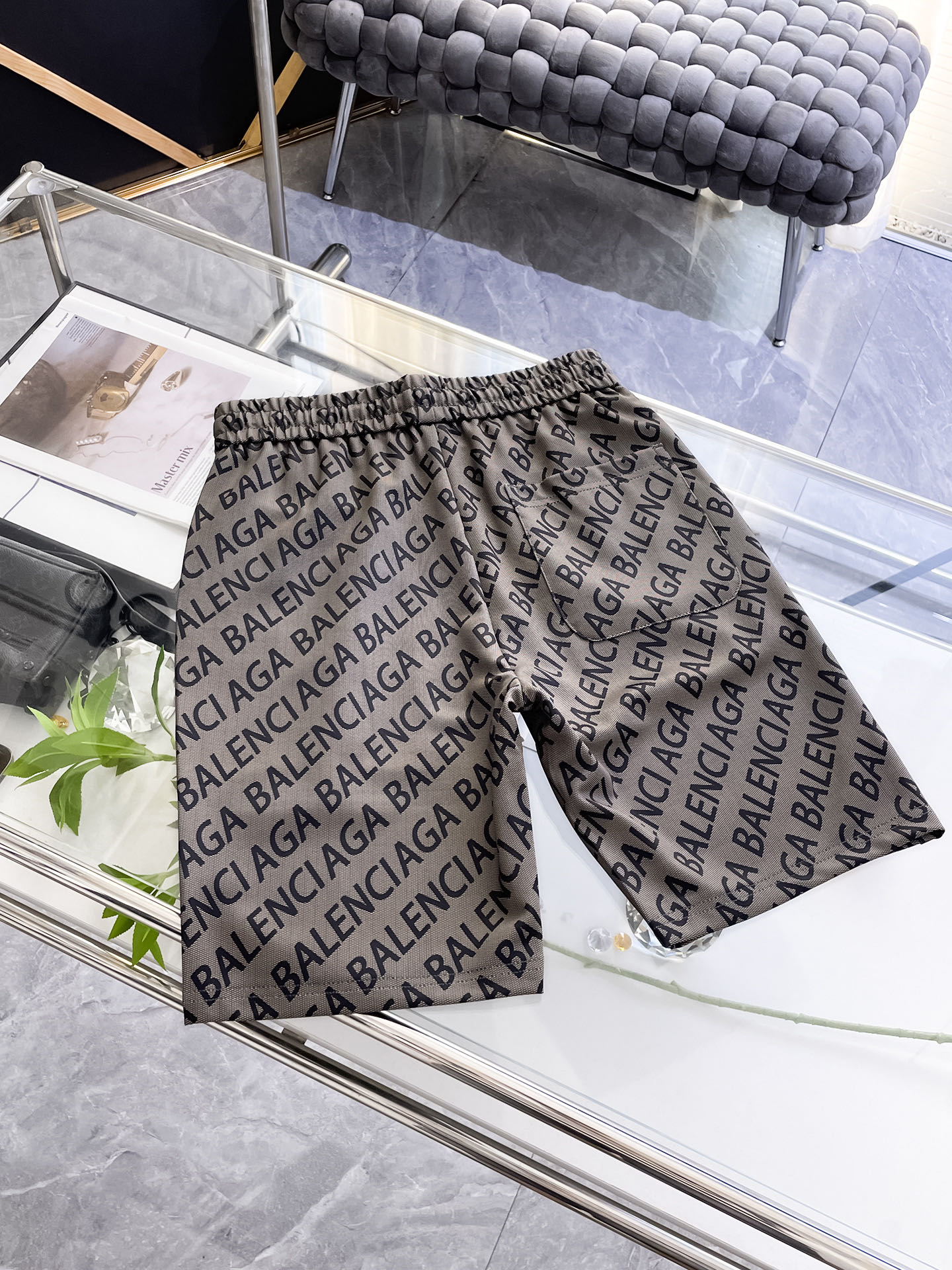 Alternative view of Balenciaga Shorts 00015