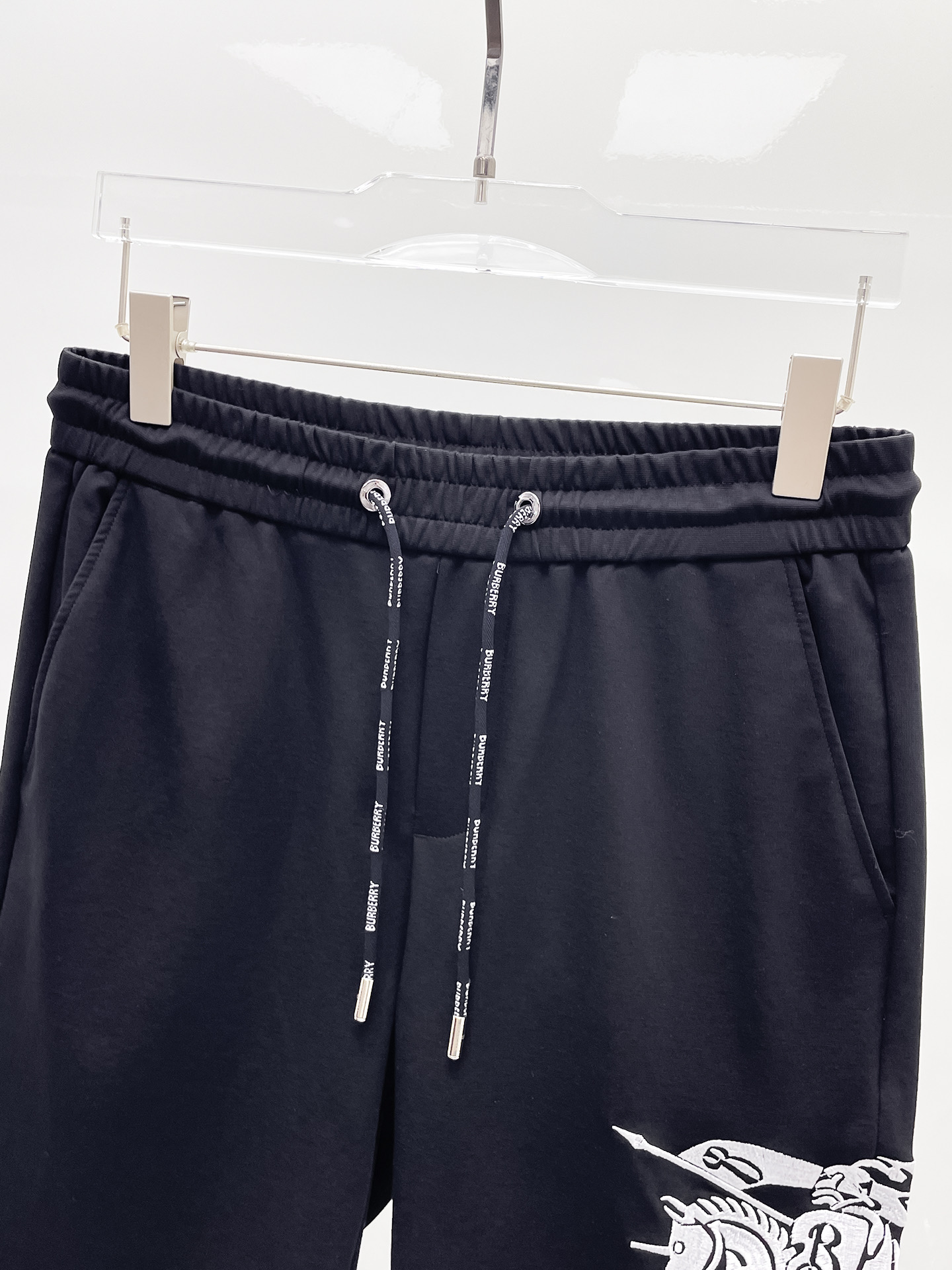 Burberry 巴宝莉 2026ss夏季新款 休闲短裤