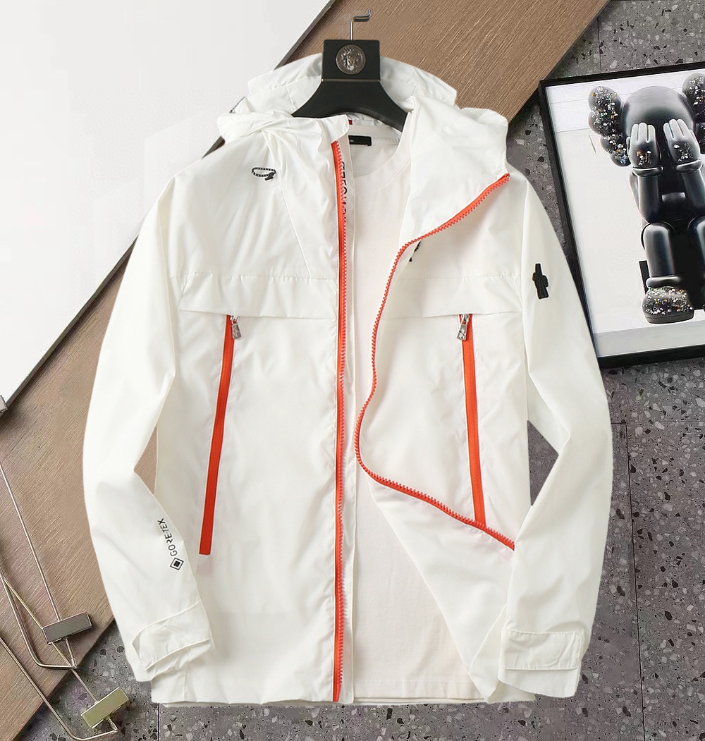 NO:510475,The new jacket and jacket for the spring of 2025 are perfect in the show, comfortable and warm, the three-standard complete colors and full and attractive, and the very outstanding design easily advances the sense of fashion. The workmanship is extremely exquisite and rigorous, and the wiring is neat and meticulous!  A masterpiece of a big-name designer!  The upper body doesn't look bloated and super handsome!  Spot code M ~ XXXL,,Moncler,jackets & coats,jackets & coats,alexander wang19860909蒙口 2025开春新款夹克外套,秀场新品品相非常完美,舒适保暖,三标齐全色泽饱满诱人,非常出彩的设计,轻松将时髦感进阶,做工极为考究严谨,走线工整细致！大牌设计师巨作！上身不显臃肿、超级帅气！现货码数M ～ XXXL,,Moncler,jackets & coats,jackets & coats,alexander wang,Men's clothing