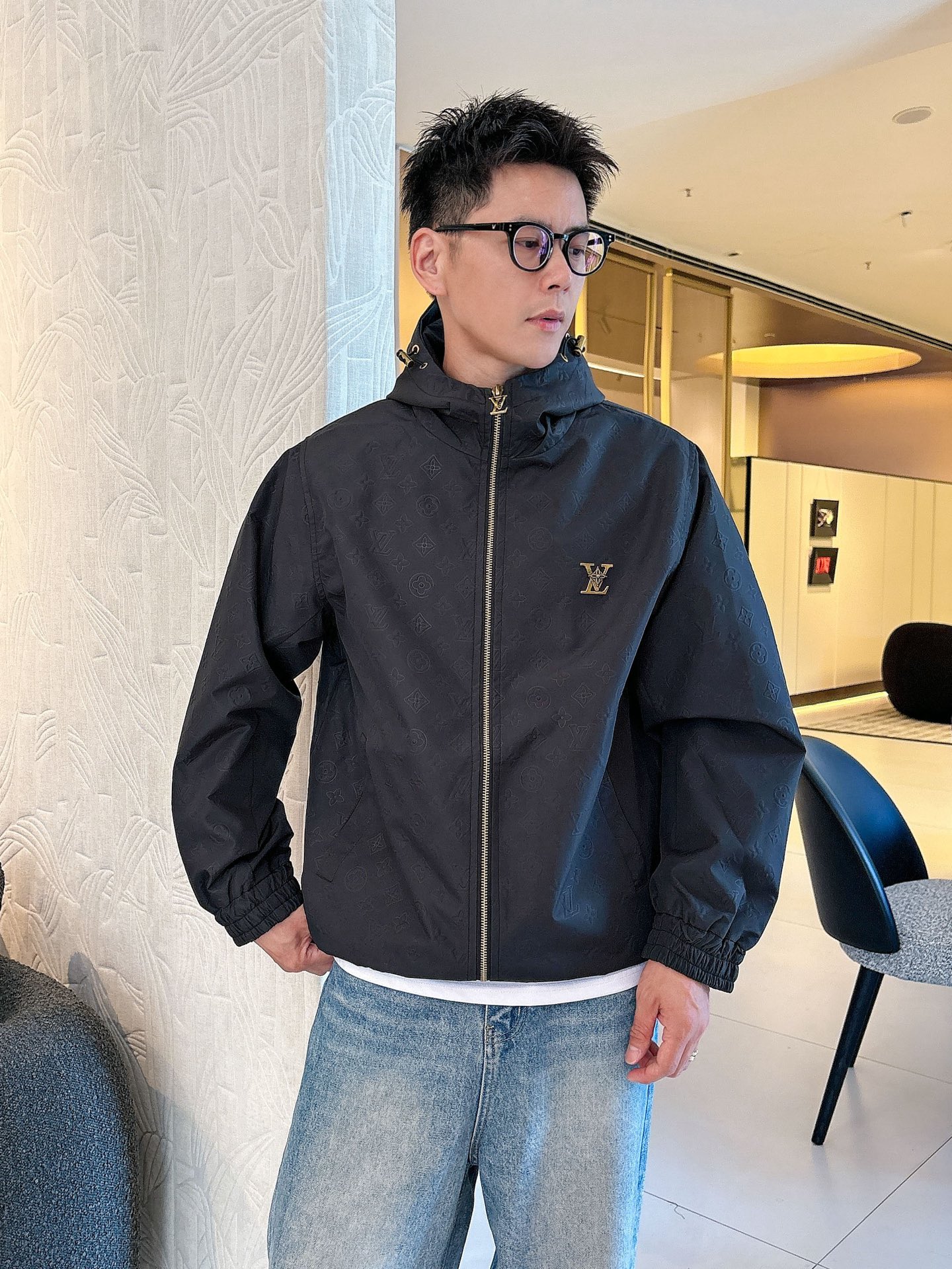 Louis Vuitton Jacket 02102
