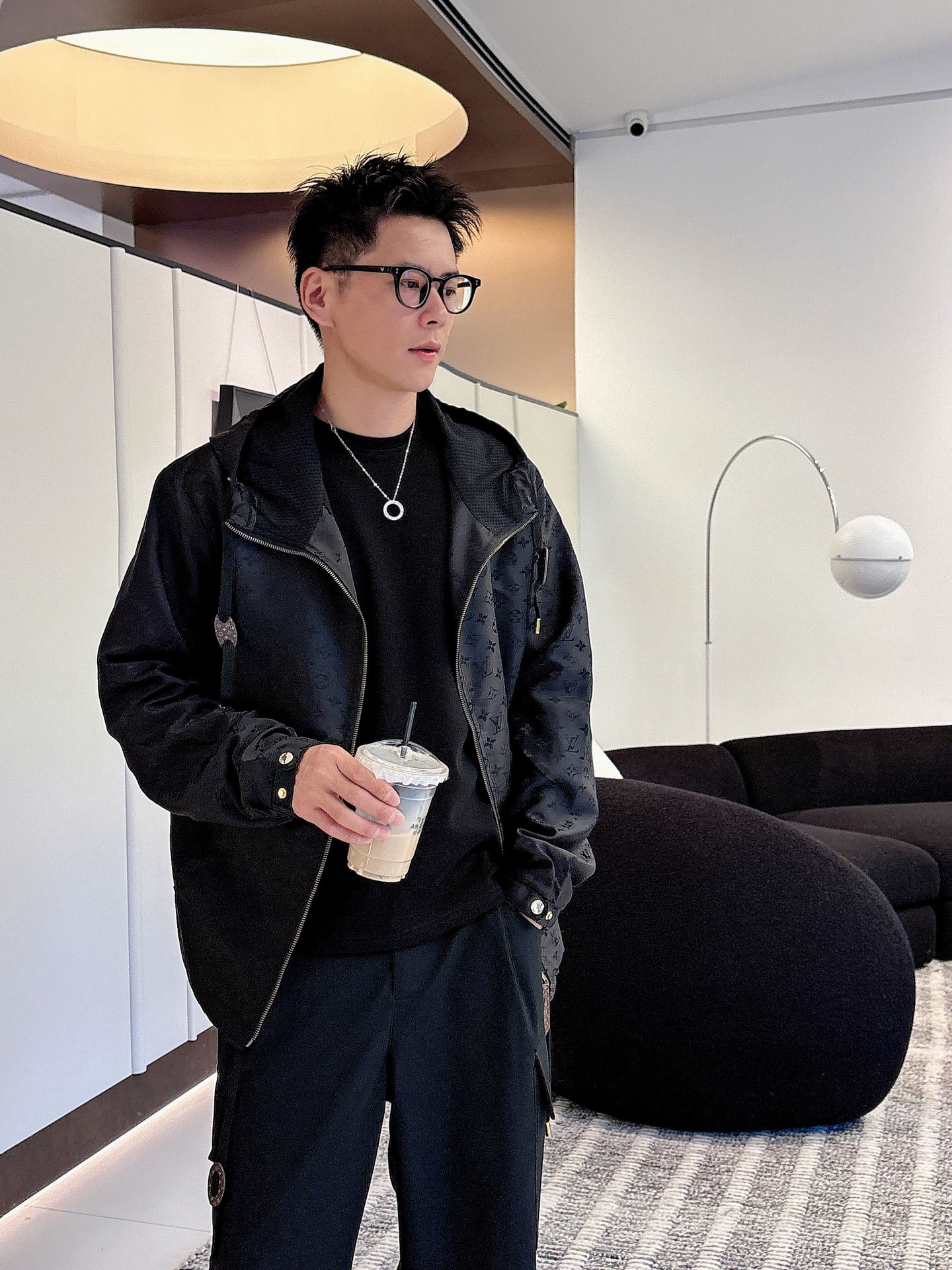 Alternative view of Louis Vuitton Jacket 02103
