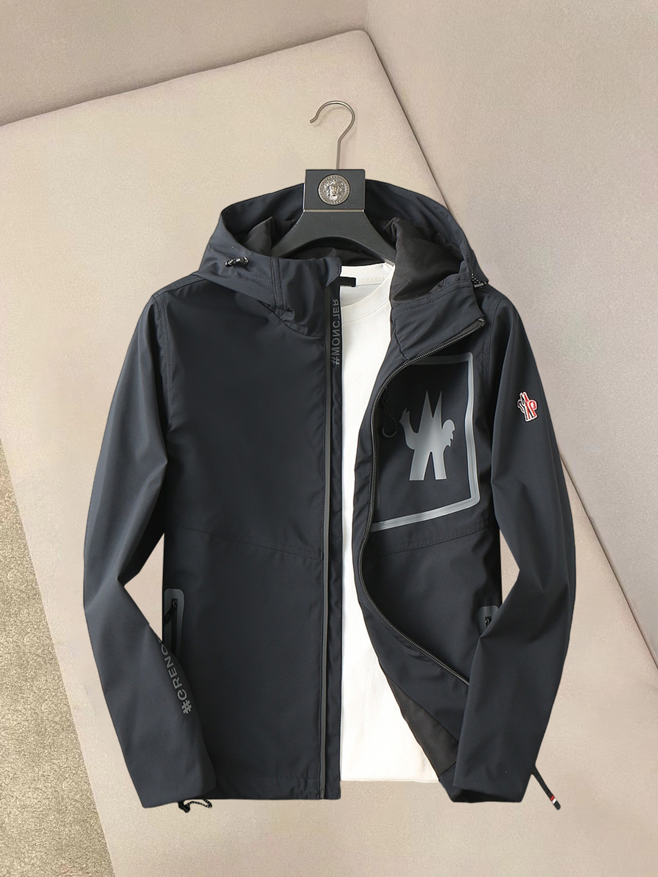 Moncler Jacket 02000
