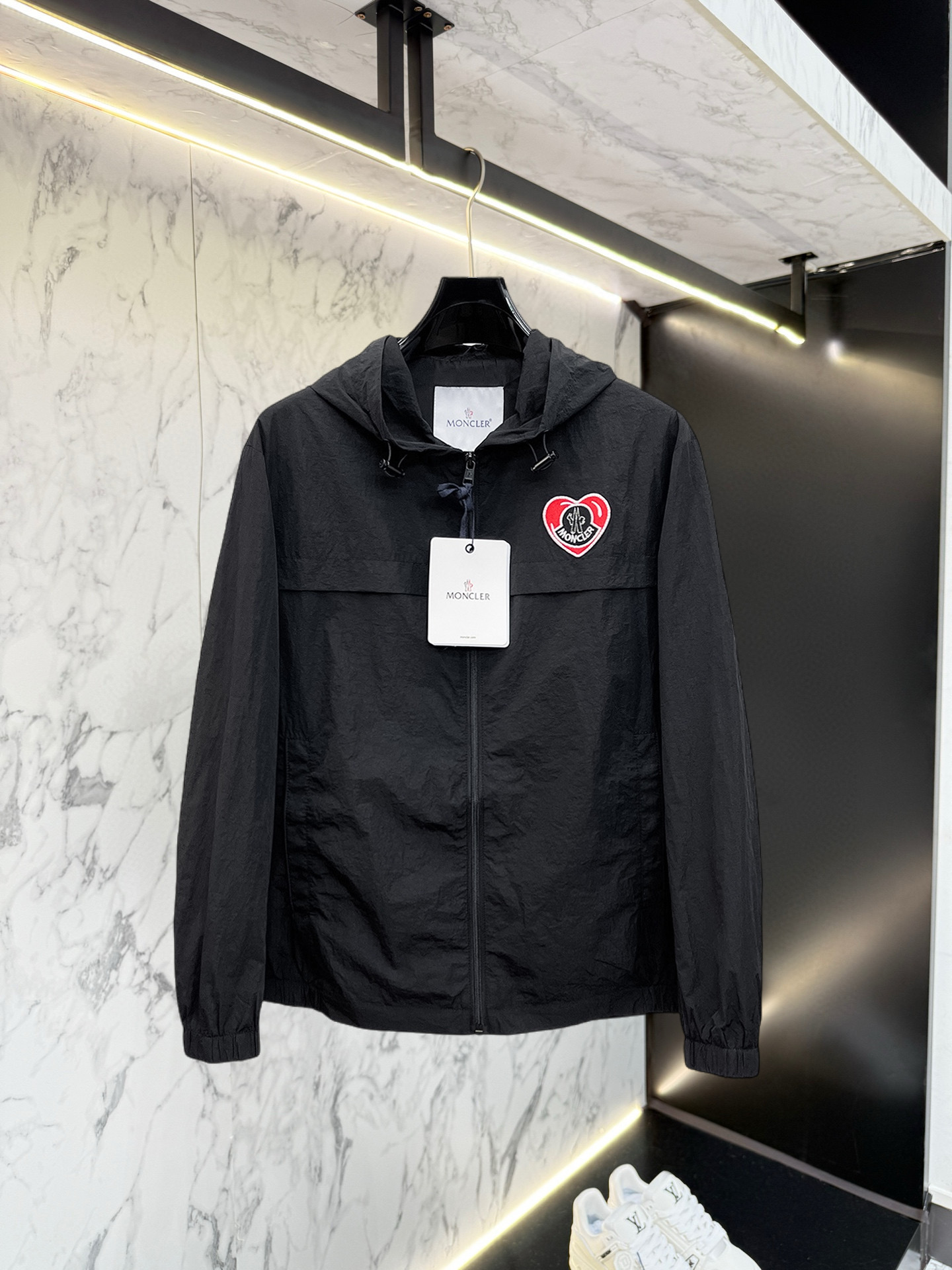 Moncler Jacket 03758