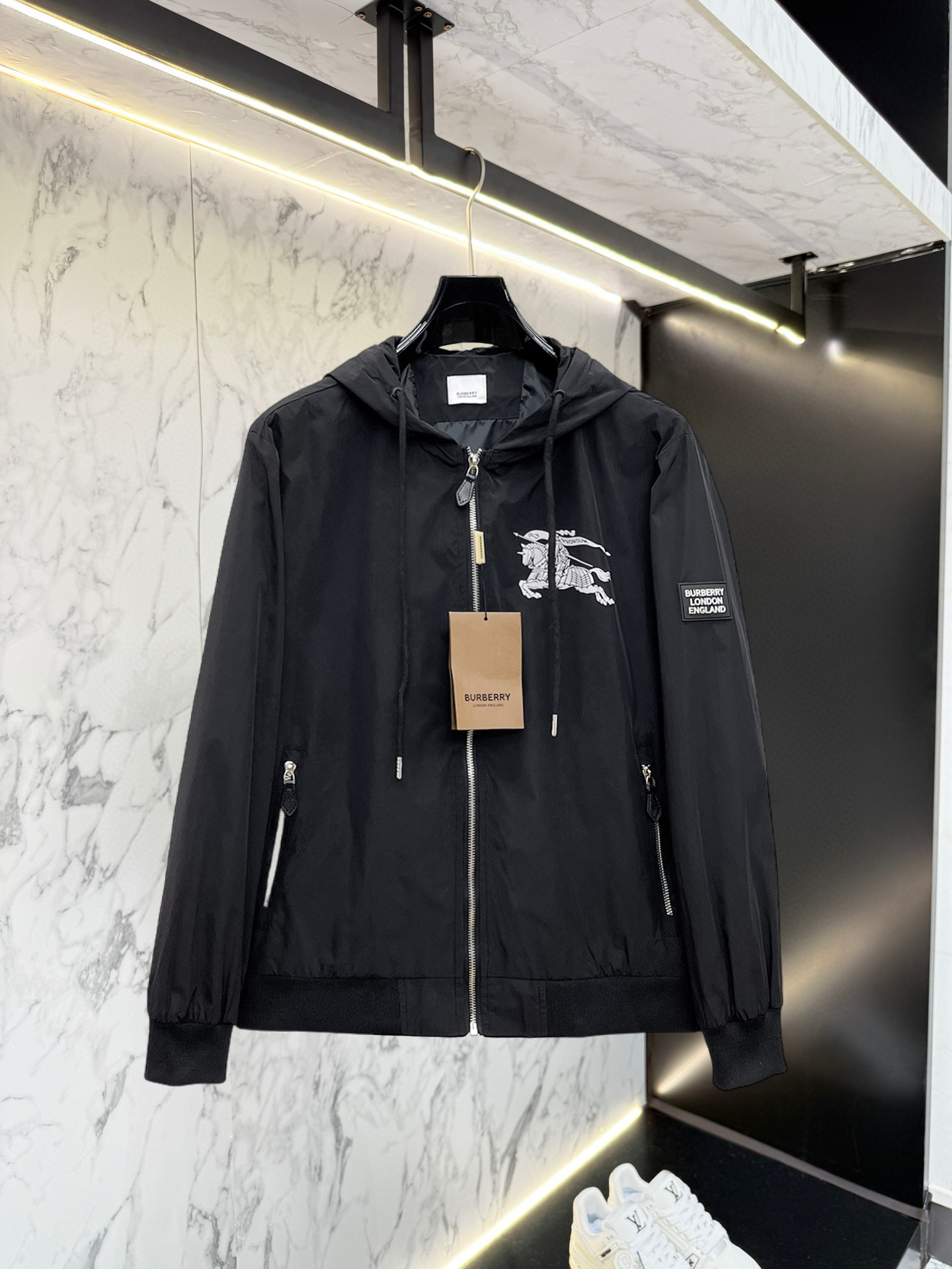 Burberry Jacket 03757
