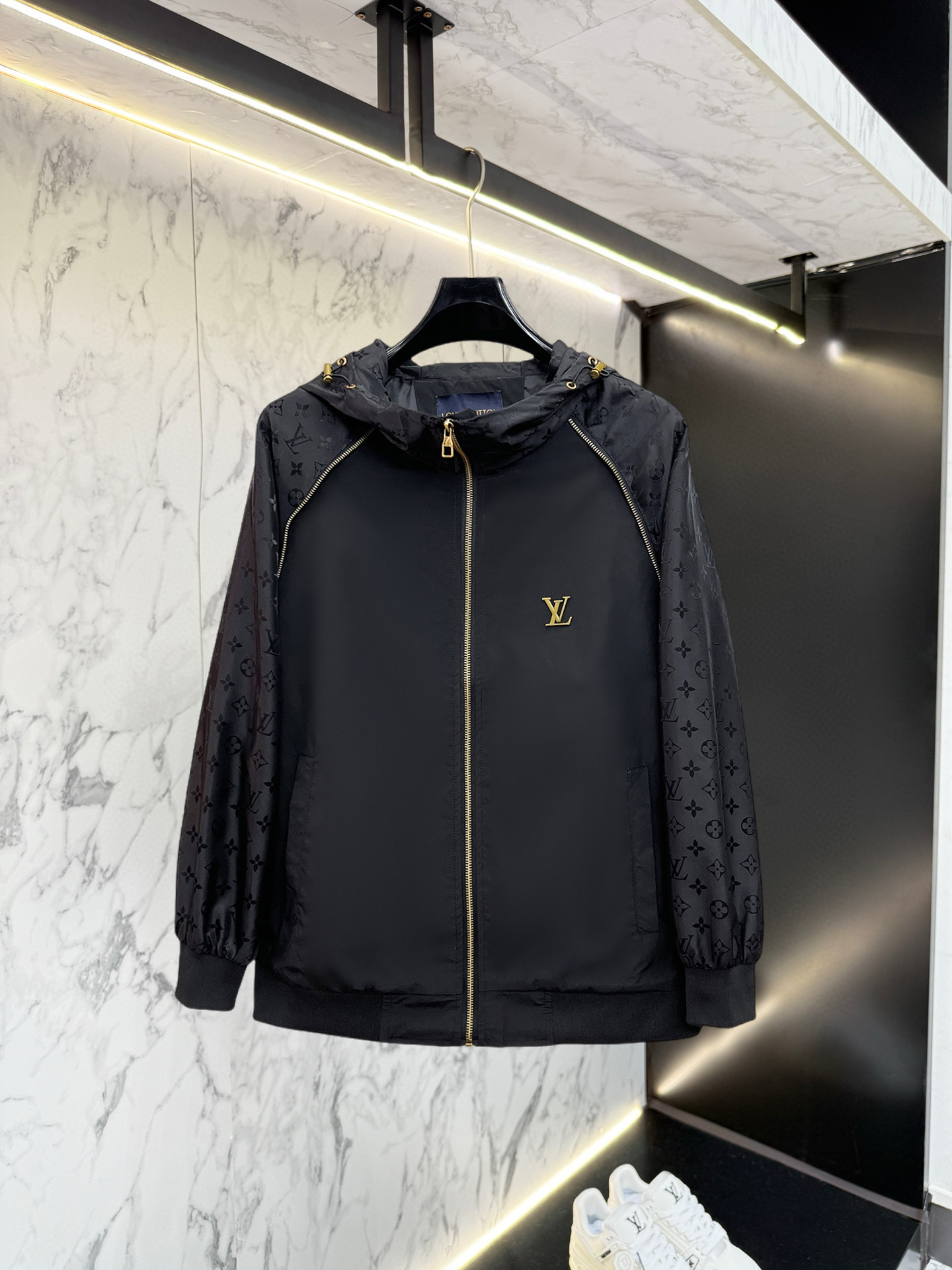 Louis Vuitton Jacket 03768