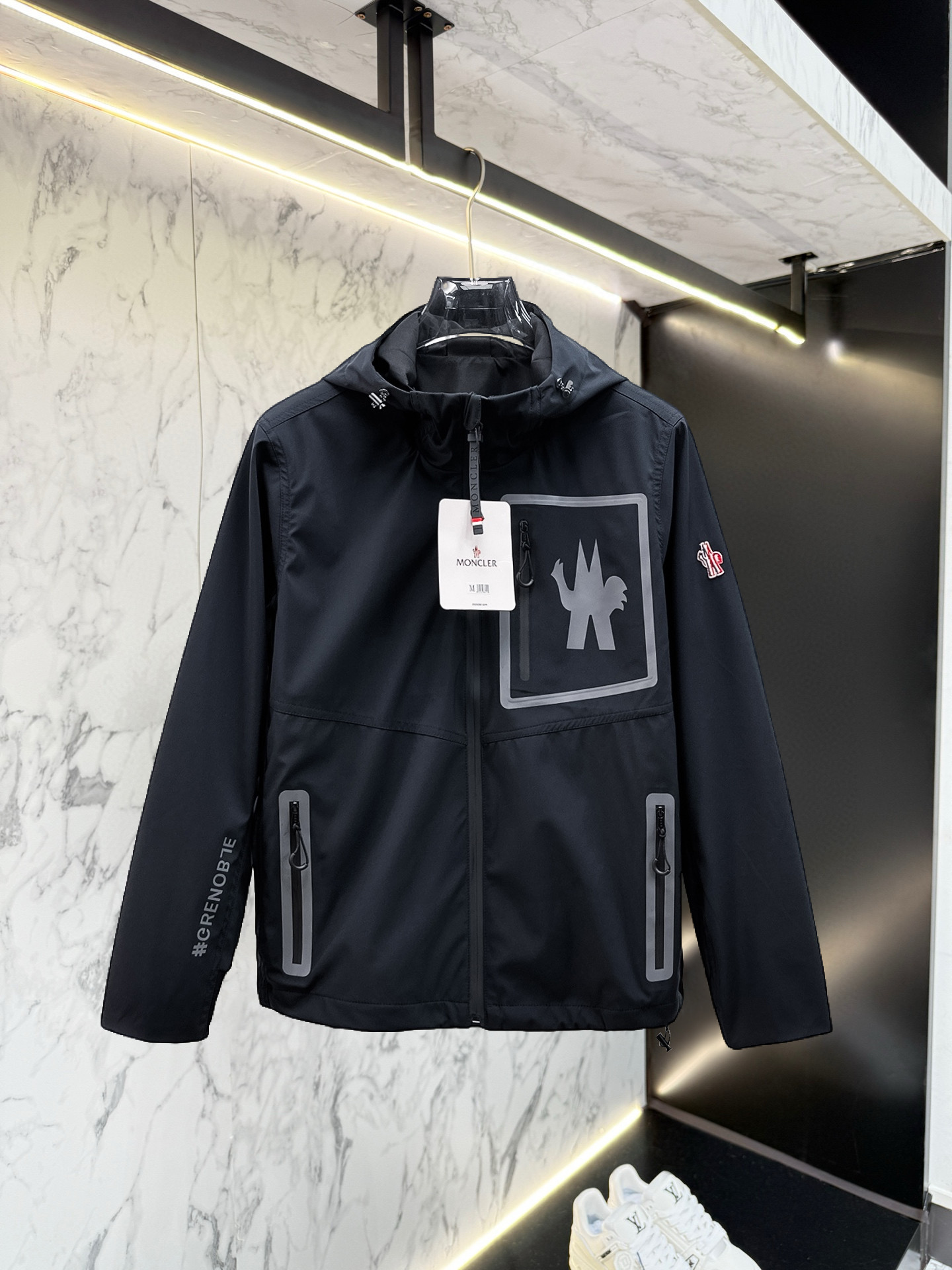 Moncler Jacket 03749