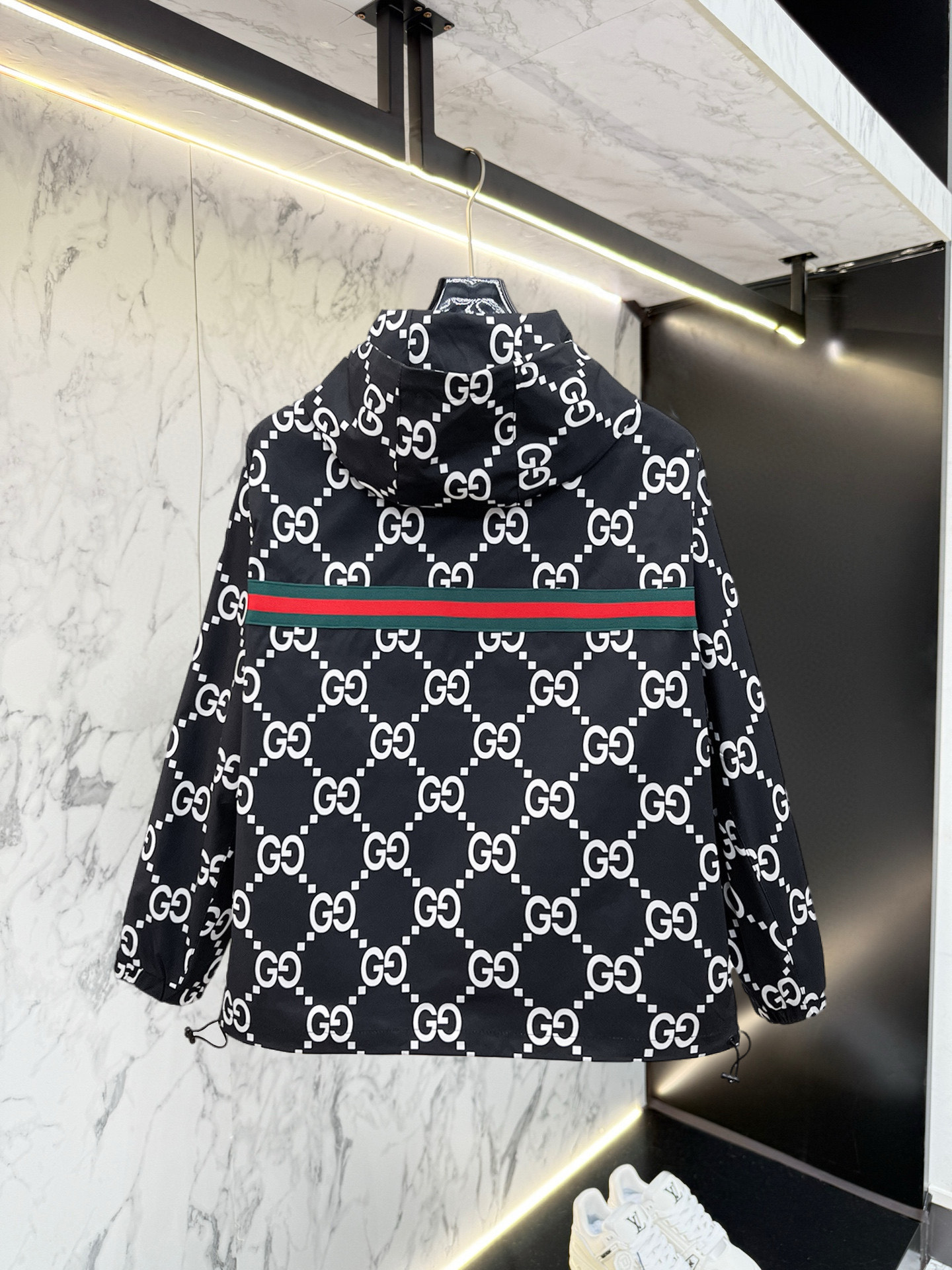 Alternative view of Jacket 03743