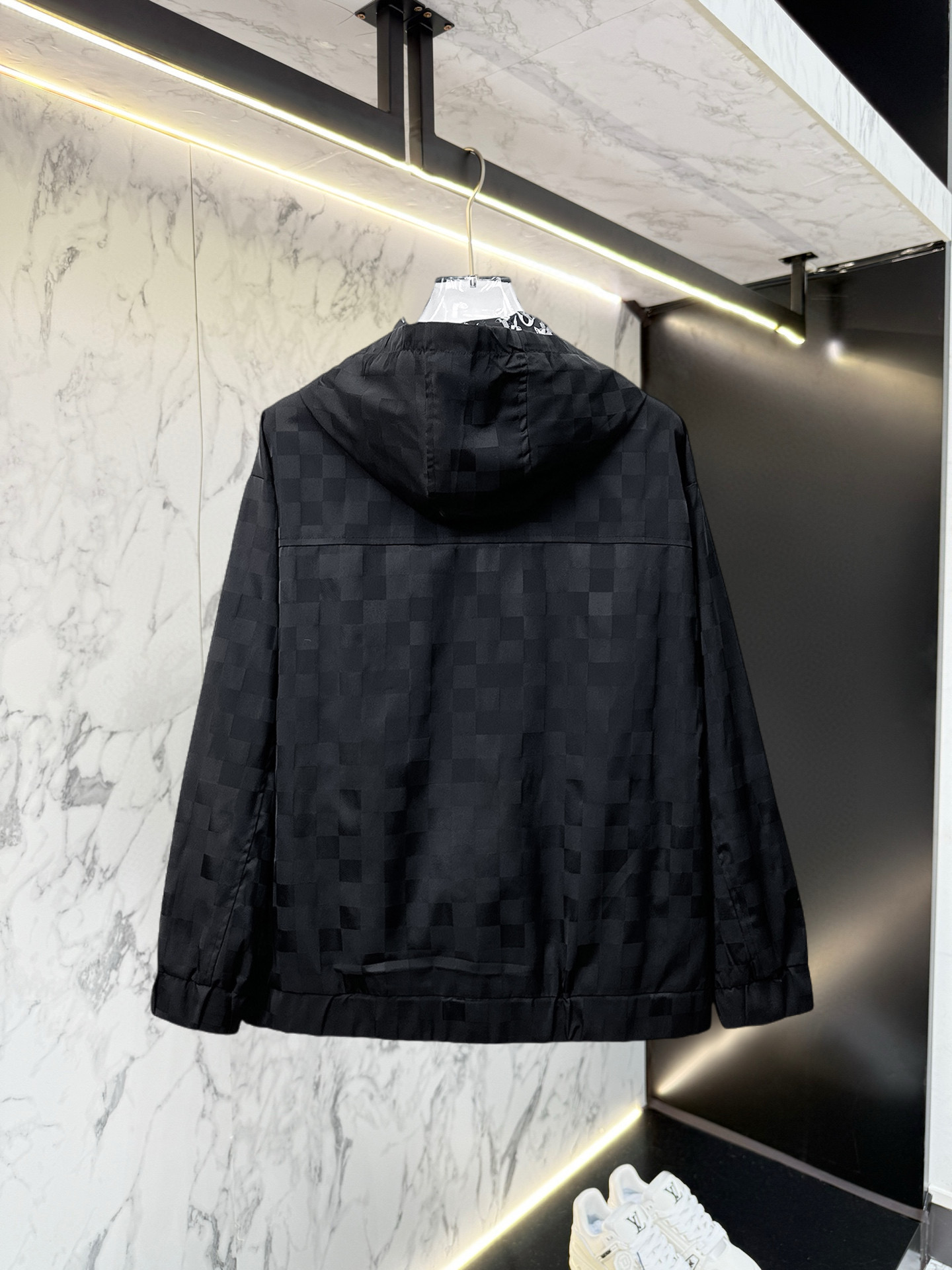 Alternative view of Louis Vuitton Jacket 03678