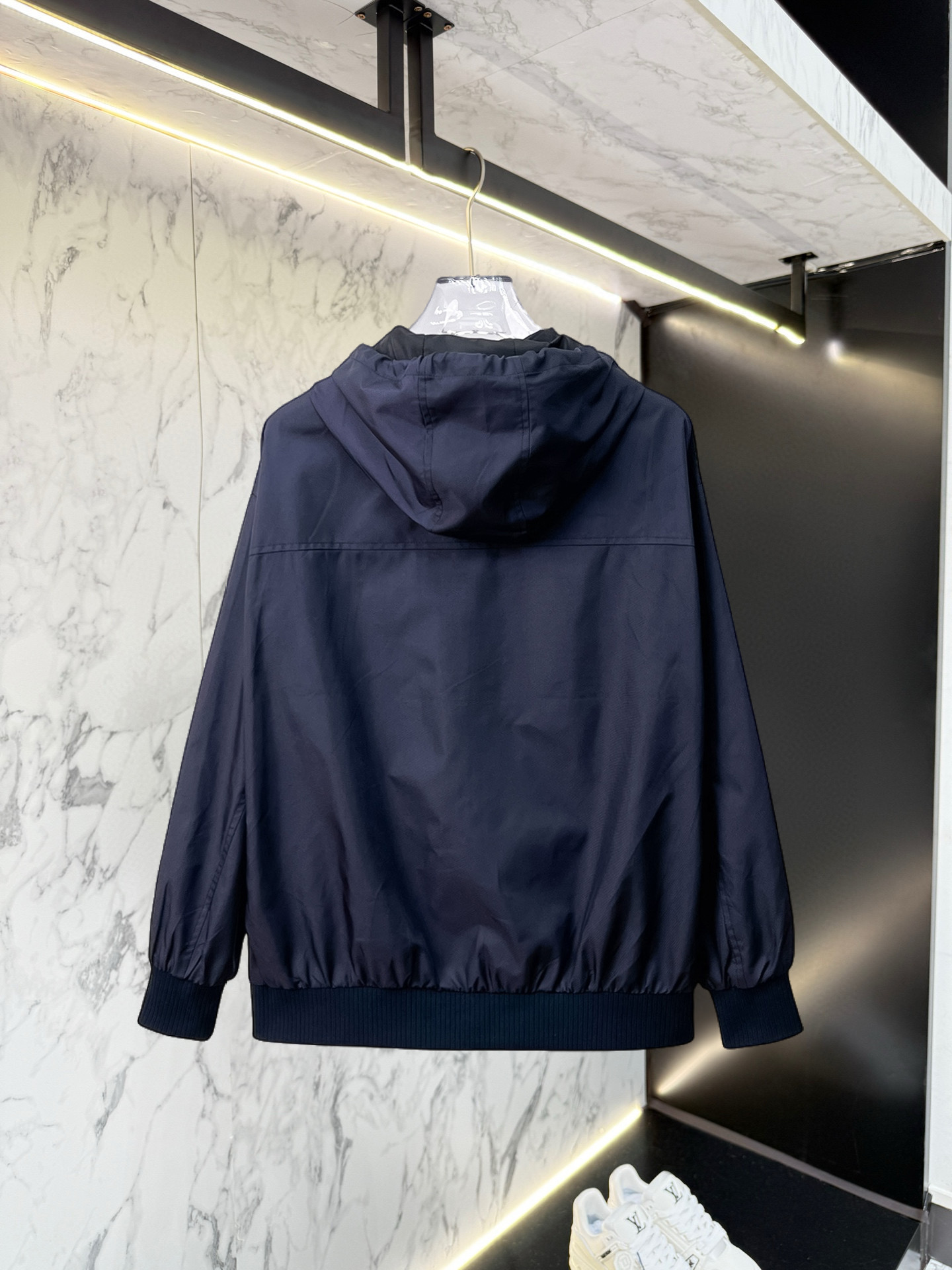 Alternative view of Louis Vuitton Jacket 03704