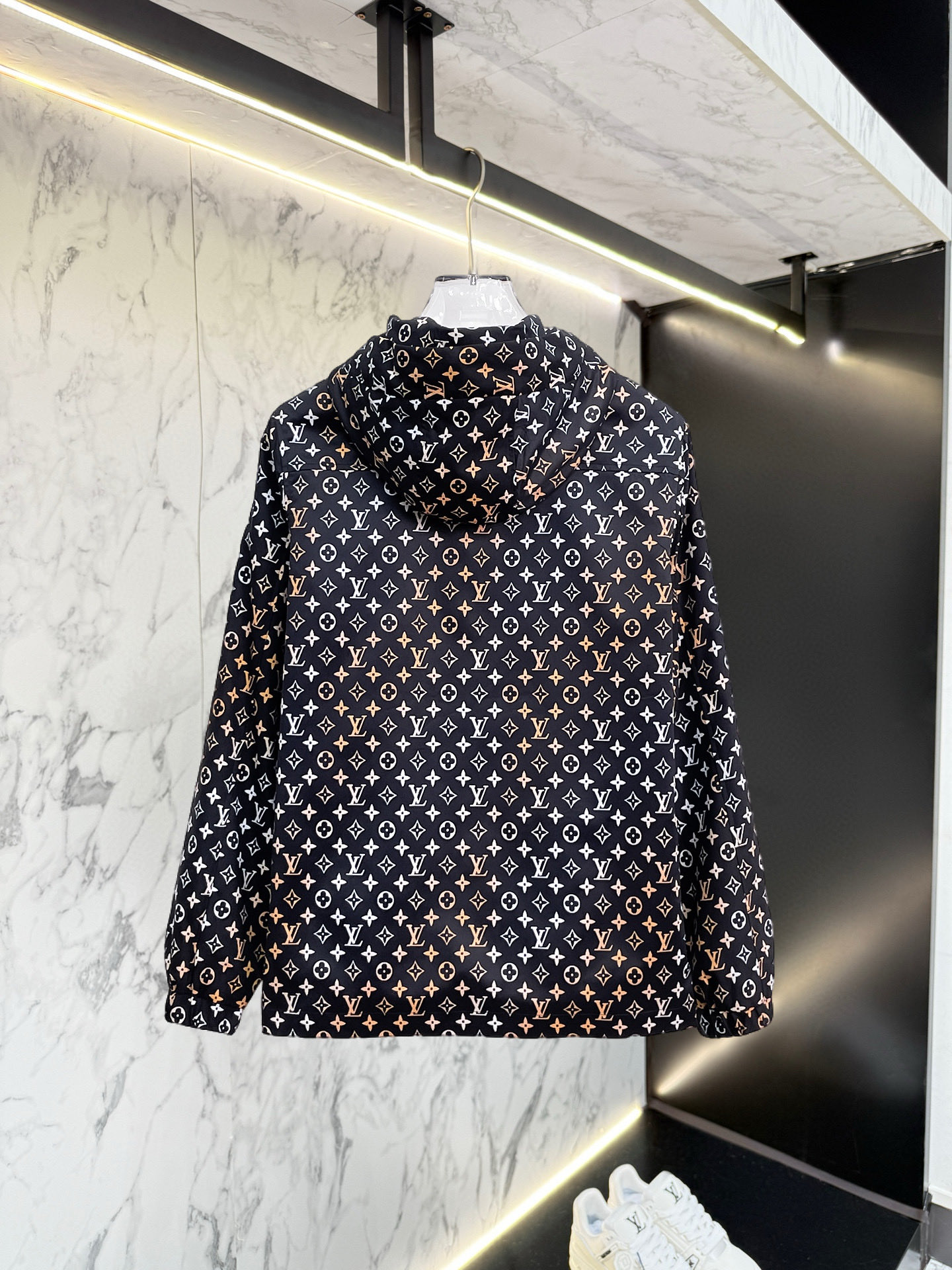 Alternative view of Louis Vuitton Jacket 03684