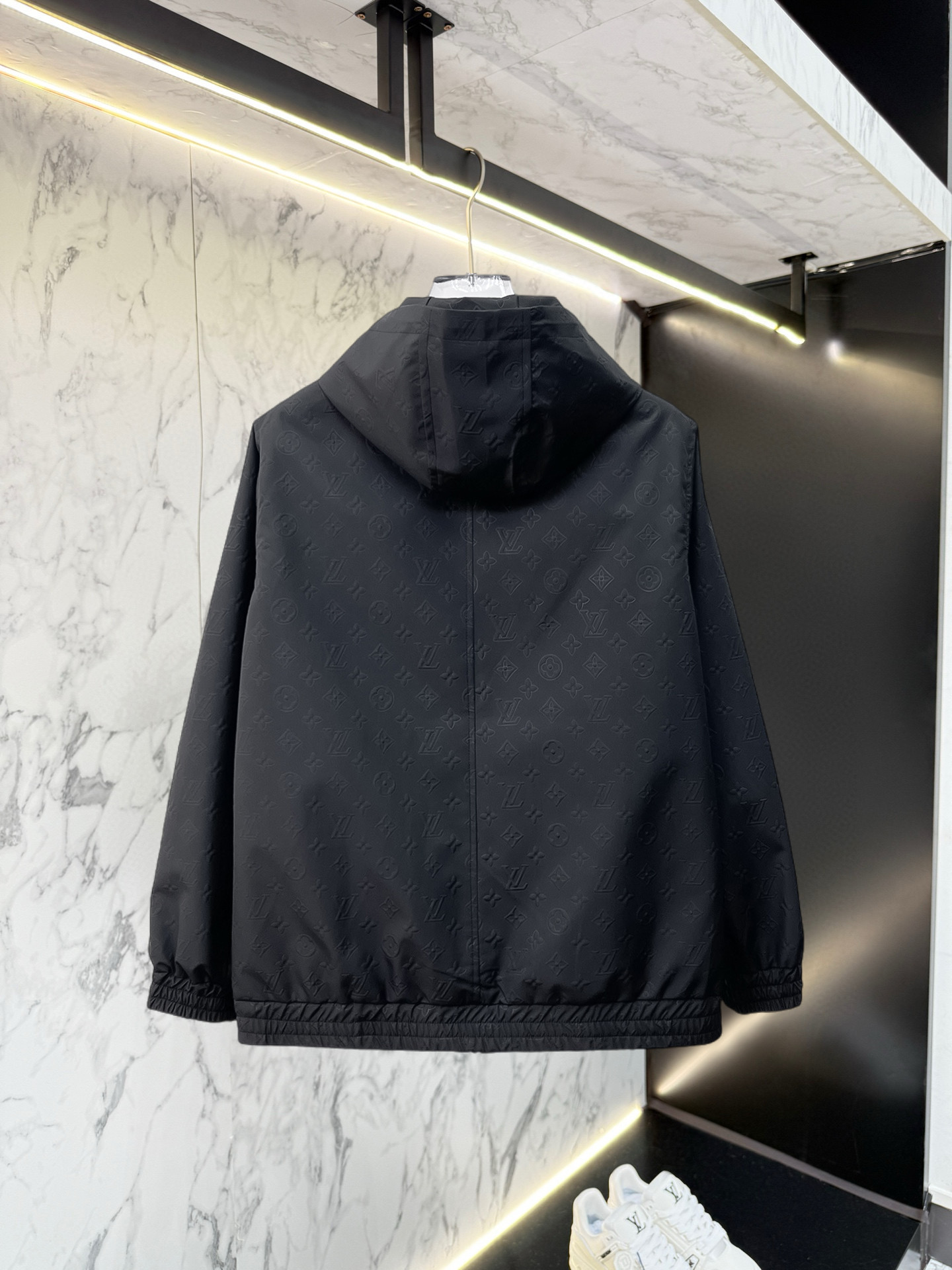 Alternative view of Louis Vuitton Jacket 03683