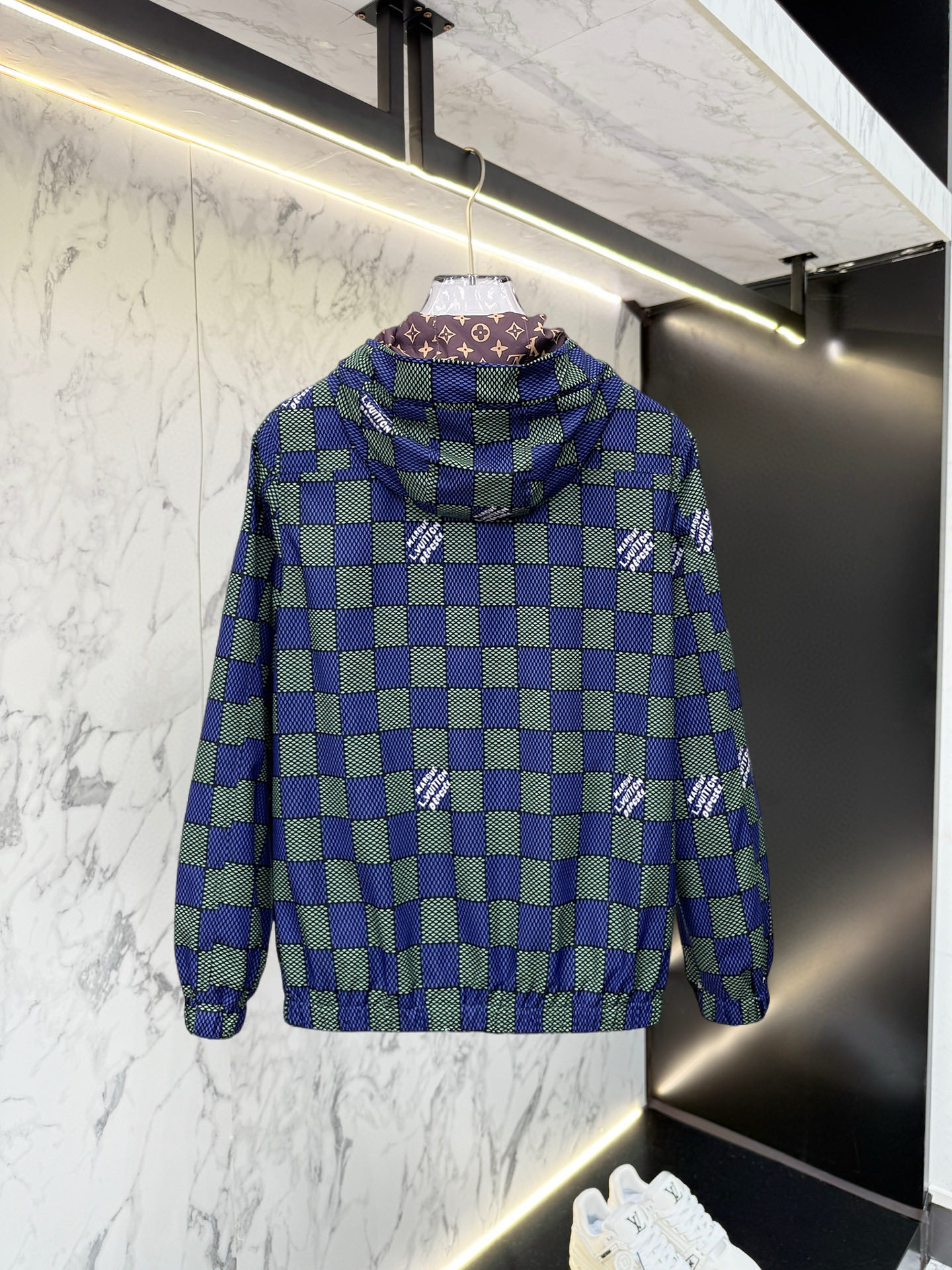 Alternative view of Louis Vuitton Jacket 03672