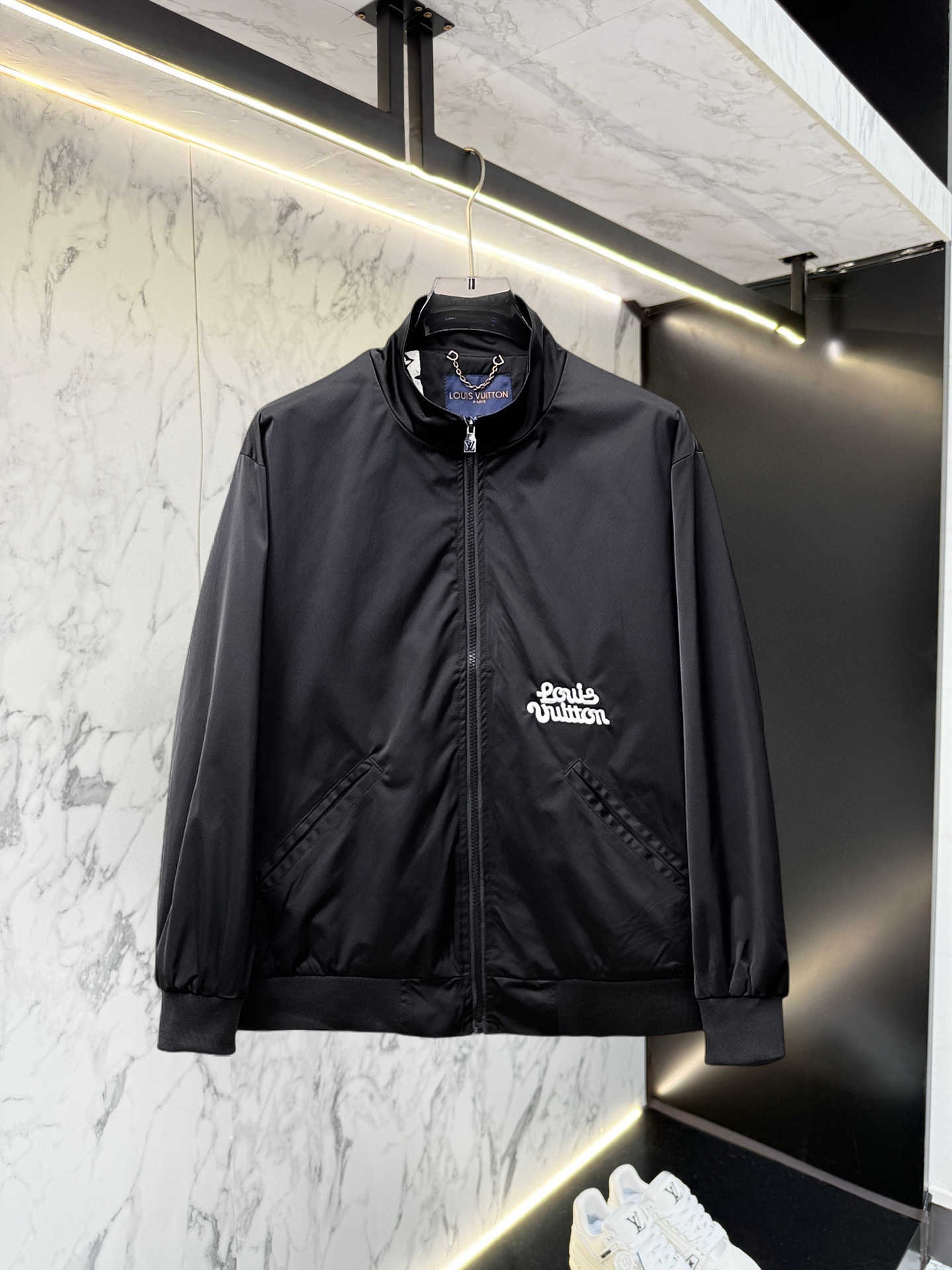 Louis Vuitton Jacket 03681