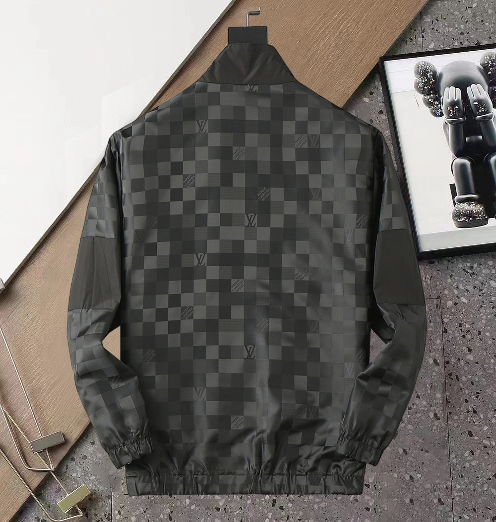 Alternative view of Louis Vuitton Jacket 05060