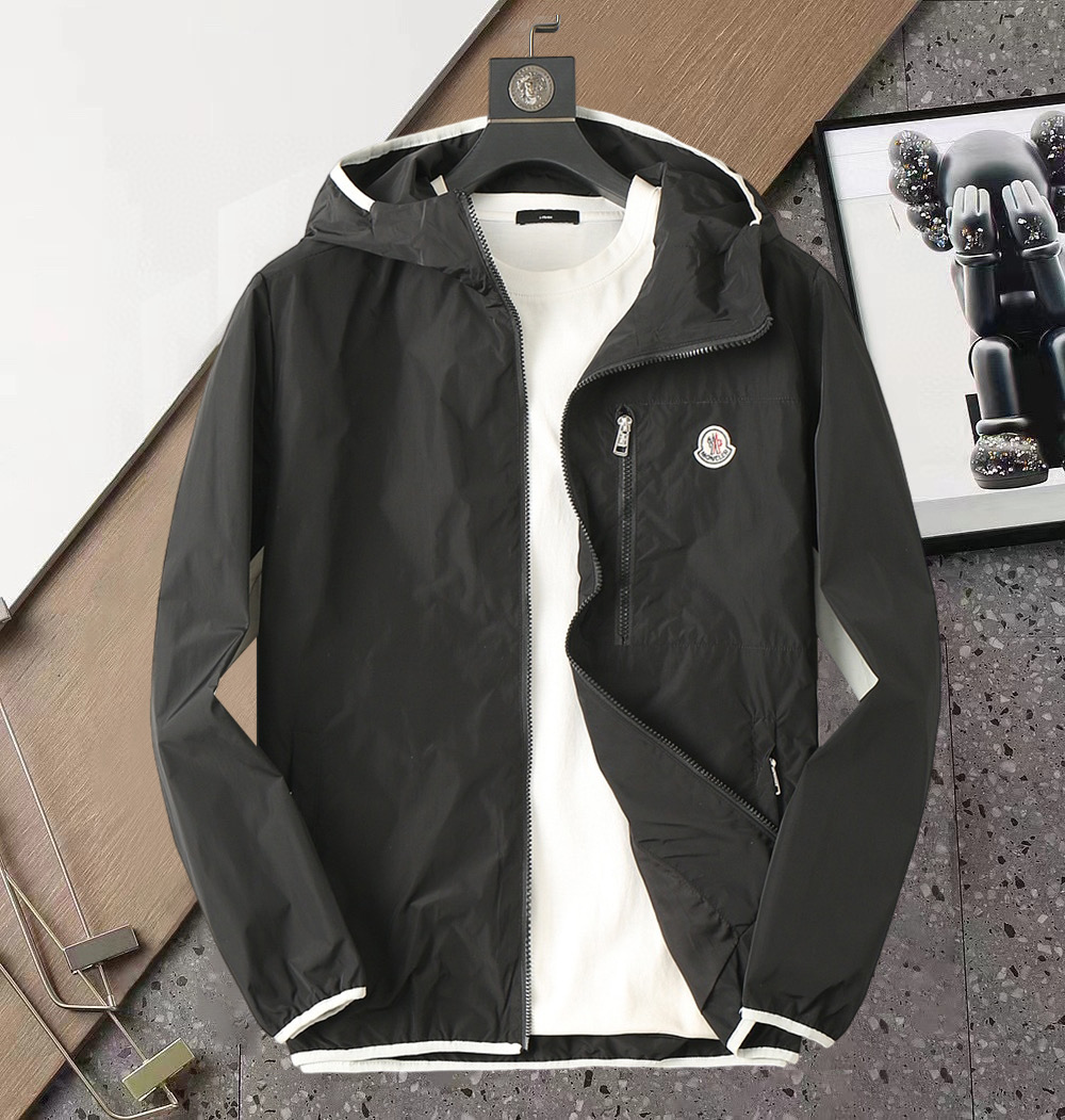 Moncler Jacket 05062
