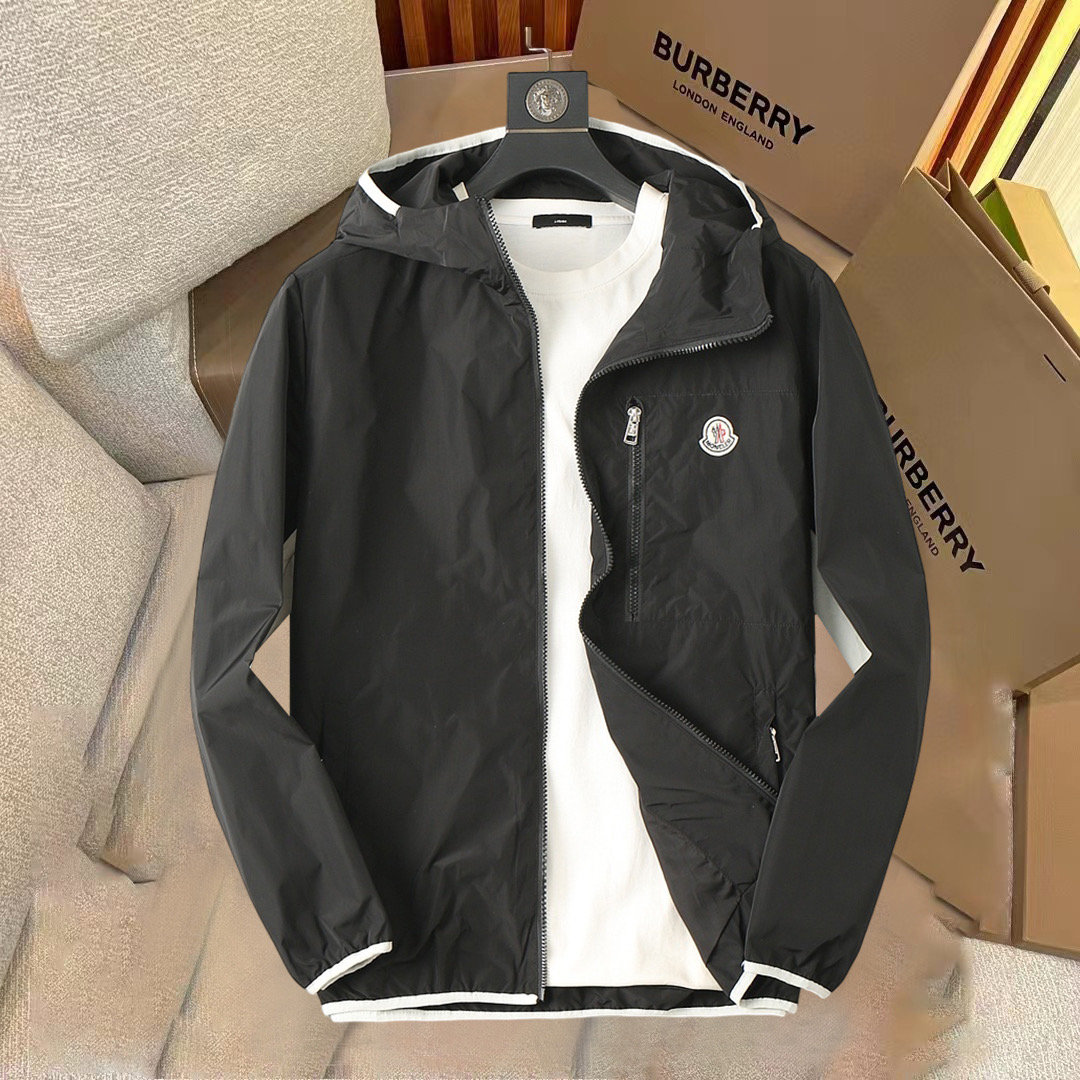Moncler Jacket 09184