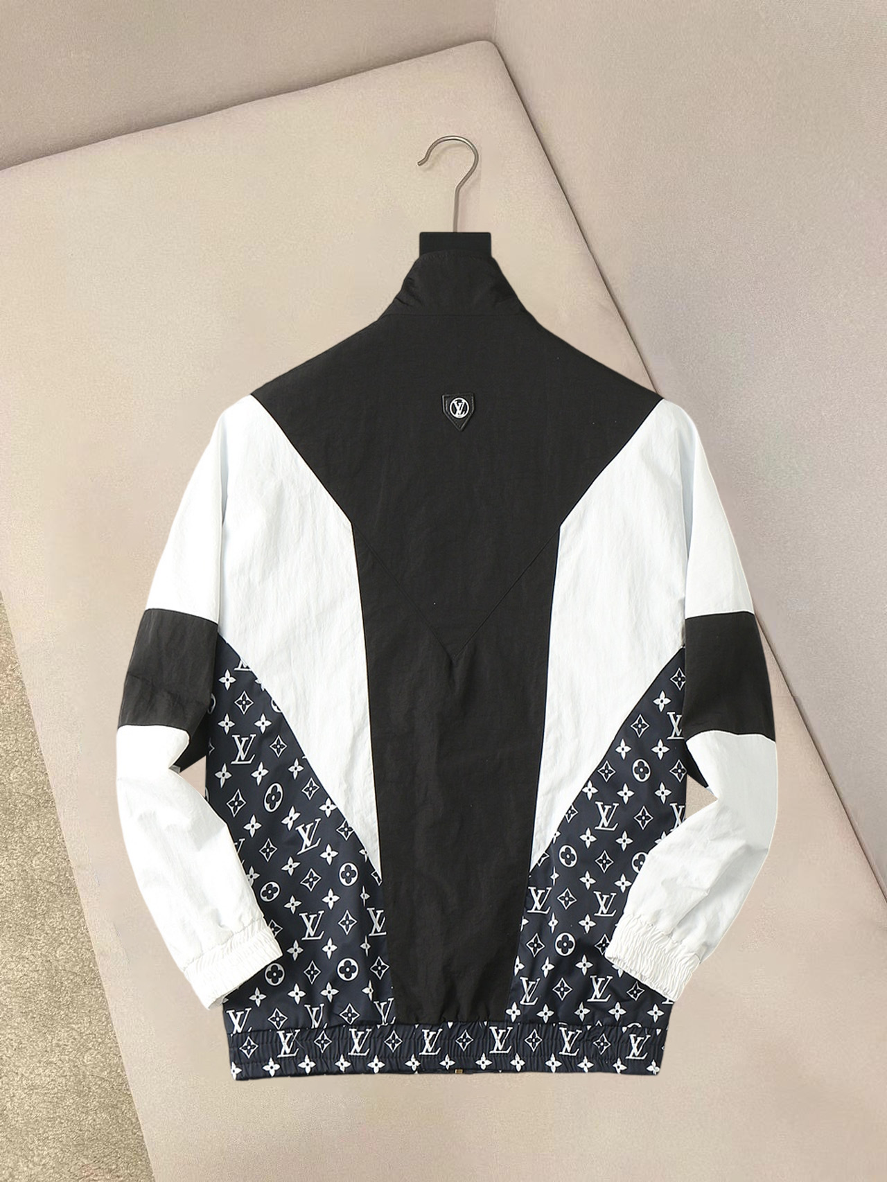 Alternative view of Louis Vuitton Jacket 01997