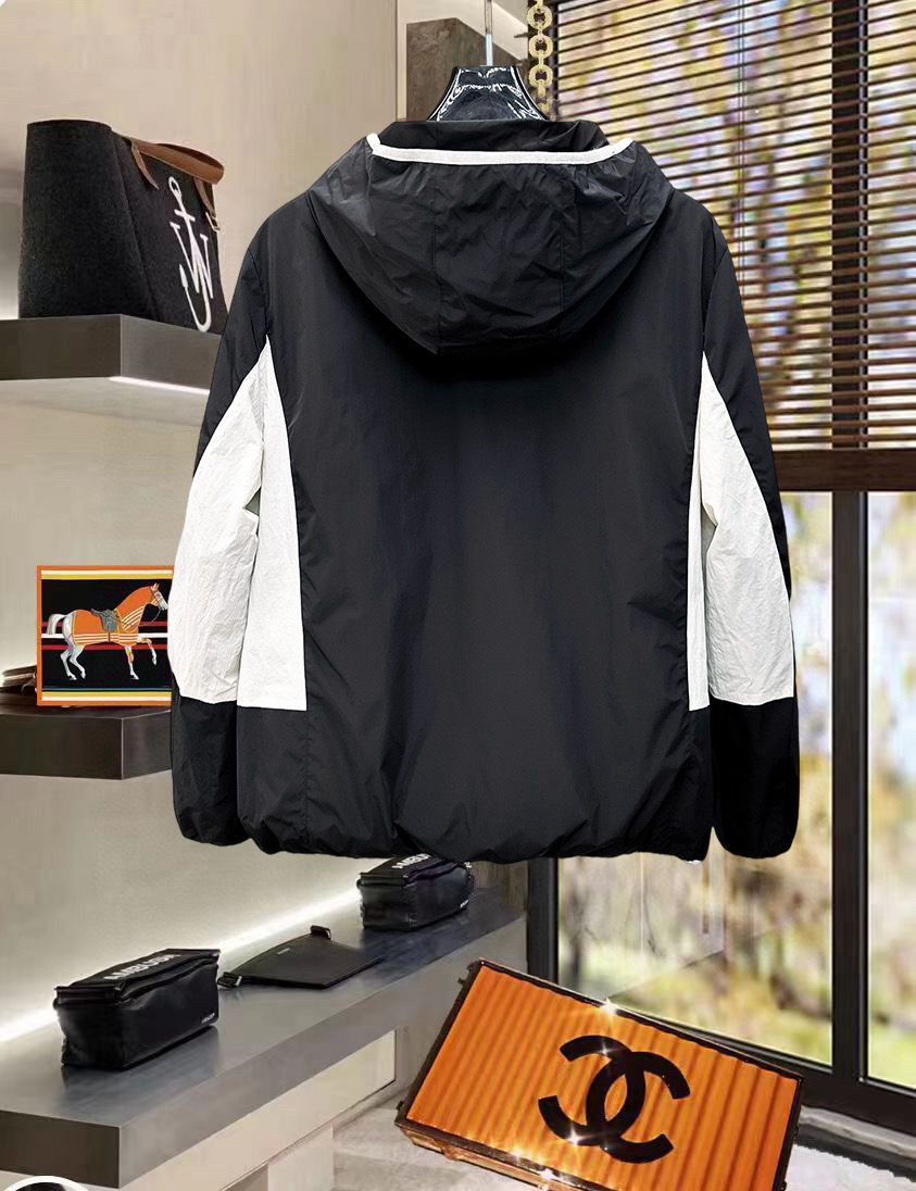 Alternative view of Moncler Jacket 00355