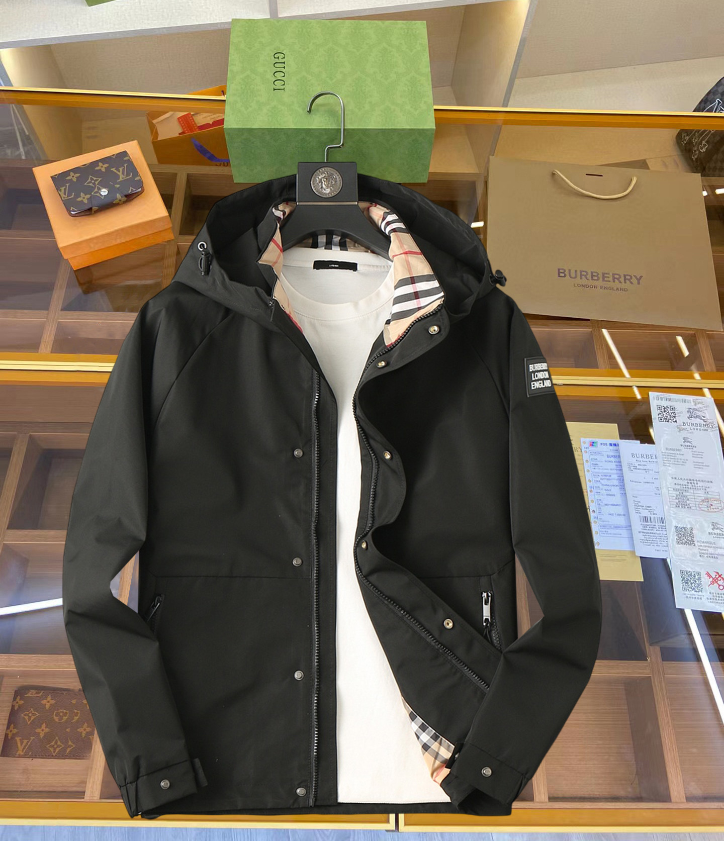 Burberry Jacket 00514