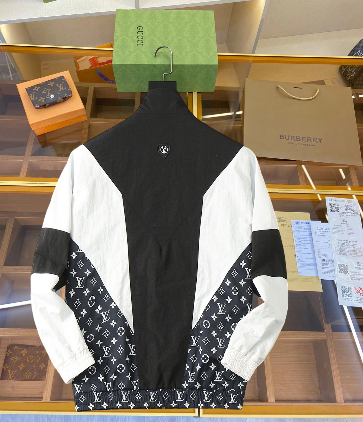 Alternative view of Louis Vuitton Jacket 00522