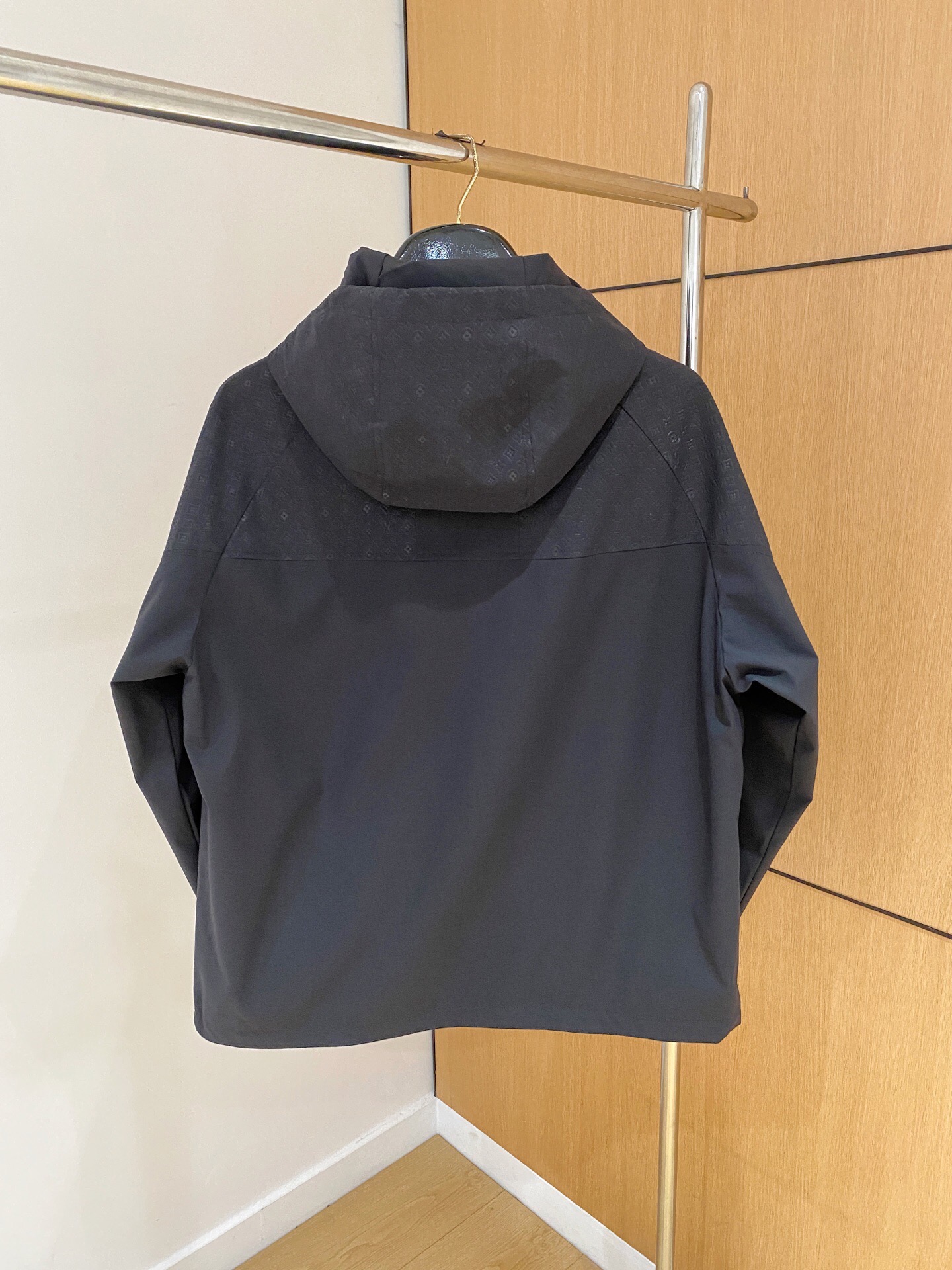 Alternative view of Louis Vuitton Jacket 07912