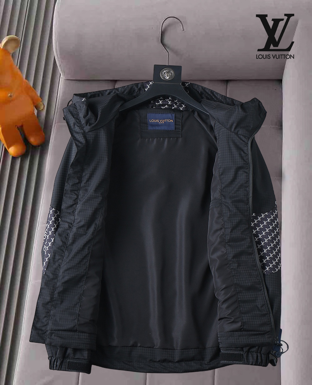 Alternative view of Louis Vuitton Jacket 06068
