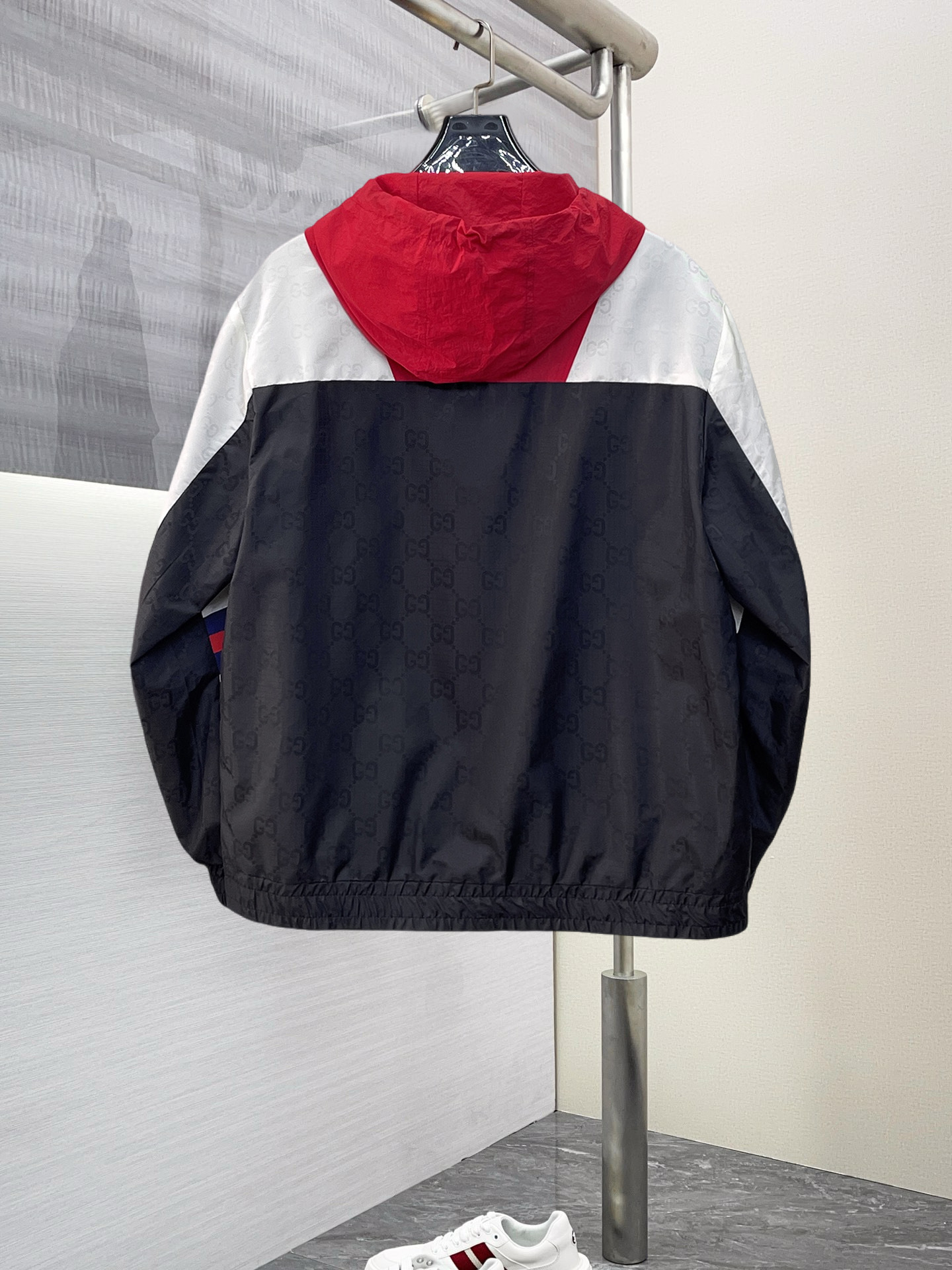 Alternative view of Jacket 09042