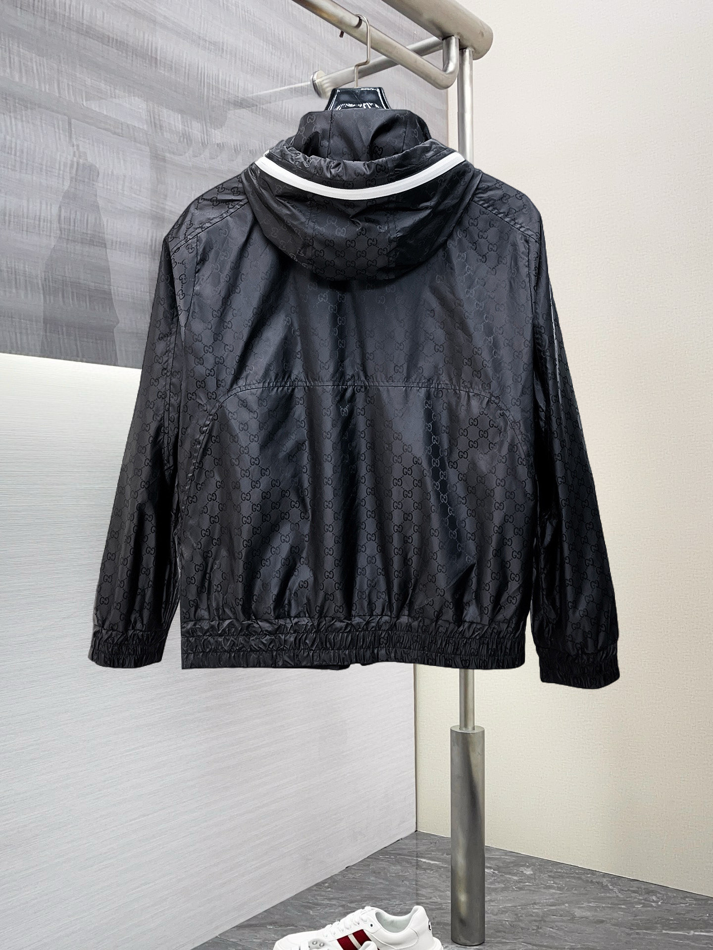 Alternative view of Jacket 09015