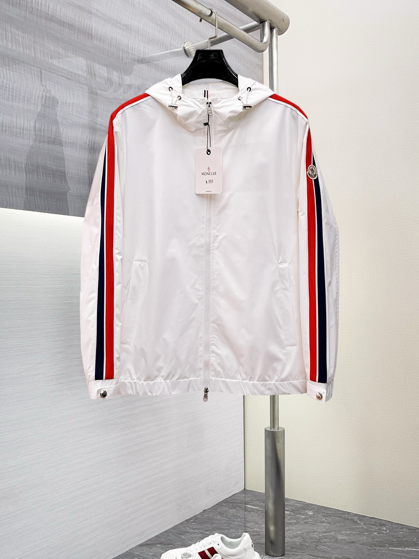 Moncler Jacket 08999