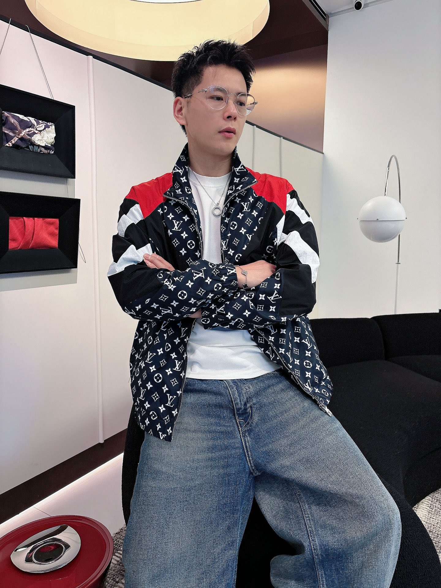 Alternative view of Louis Vuitton Jacket 02097