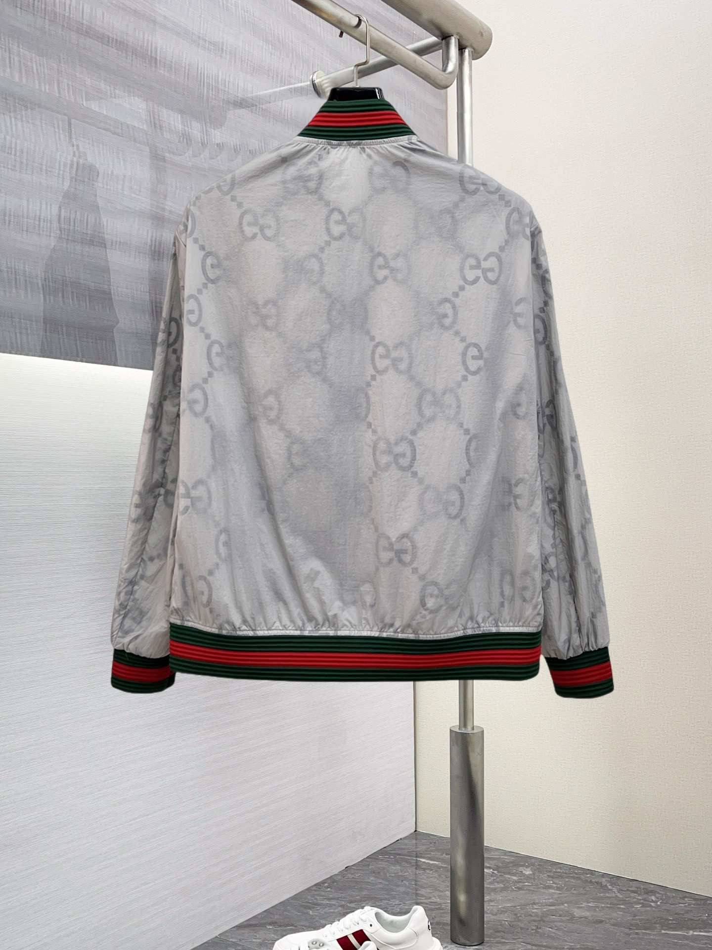 Alternative view of Jacket 08975